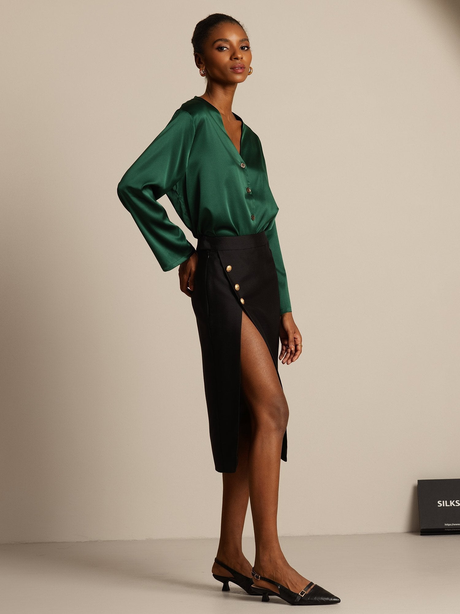 [Black] SilkSilky-AU 32Momme Wool Split Skirt 005,