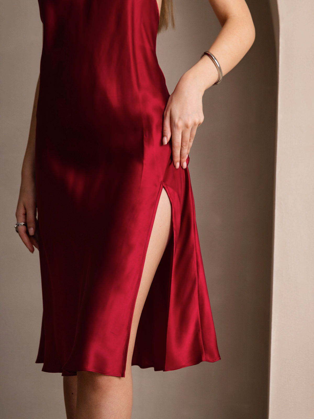 [Wine] SilkSilky-AU Pure Silk Round Neck Dress 004