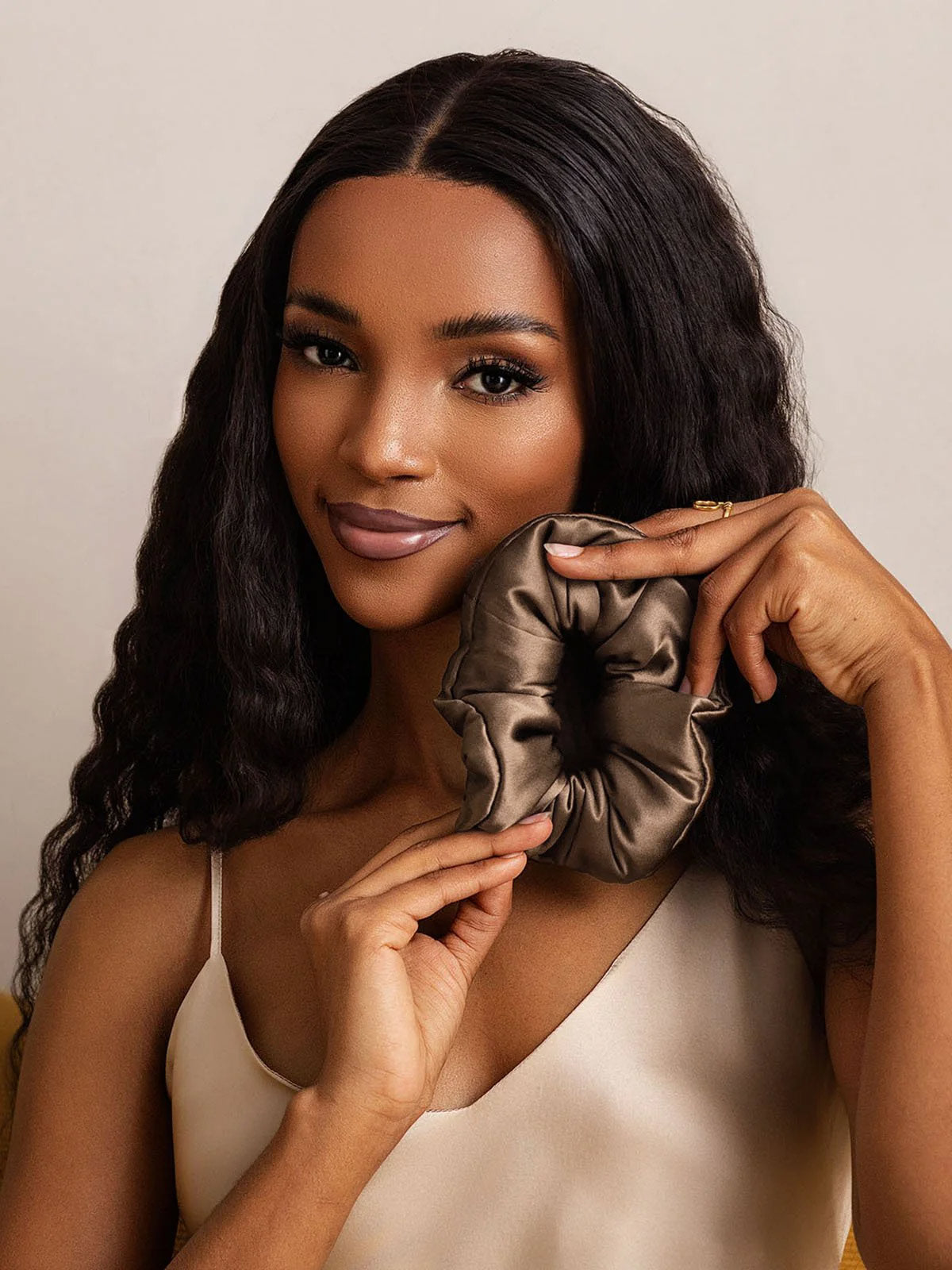 [Brown] SilkSilky-AU Pure Silk Scrunchie 001