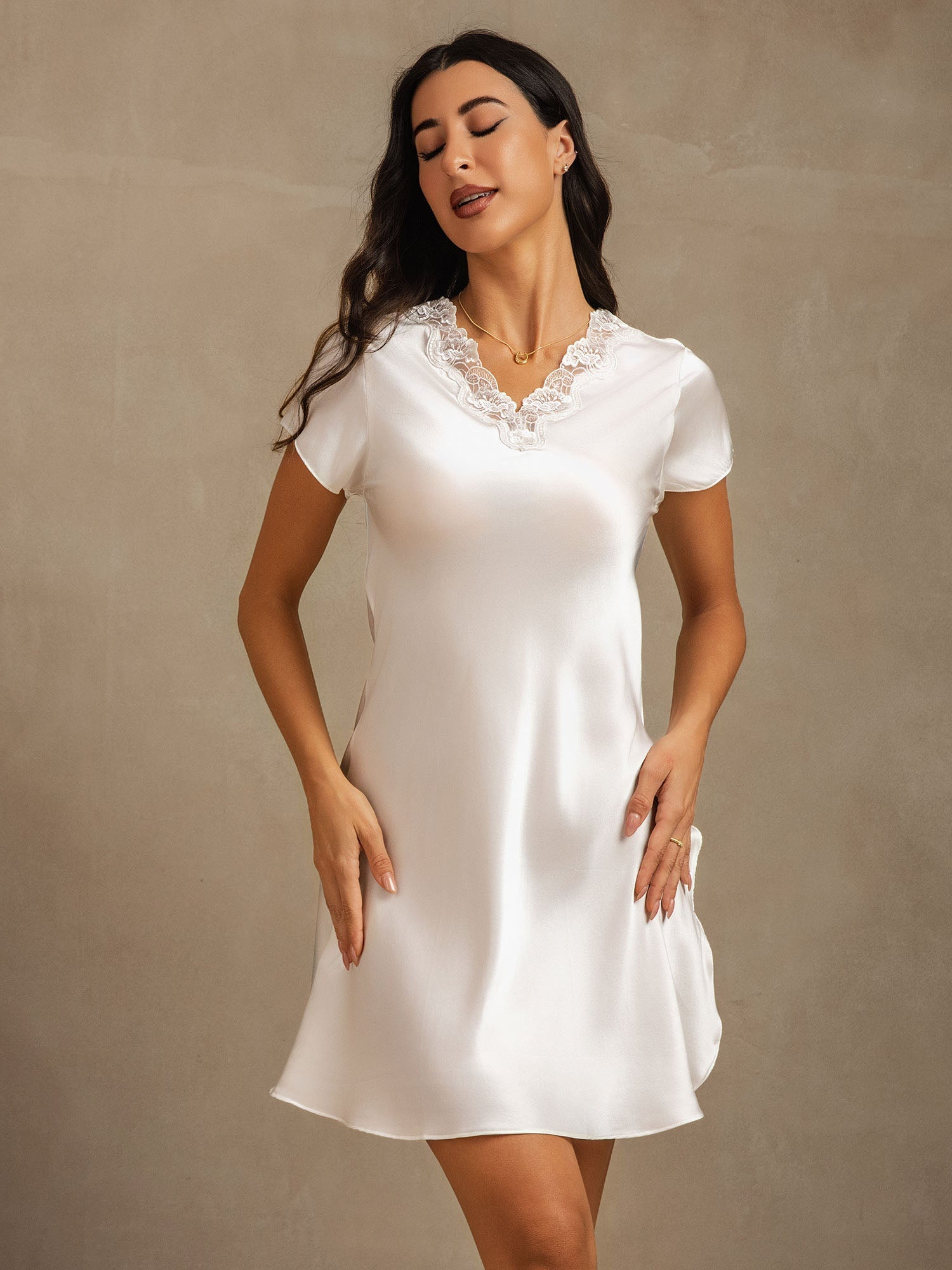 [White] SilkSilky-AU Pure Silk V Neck Nightgown 004