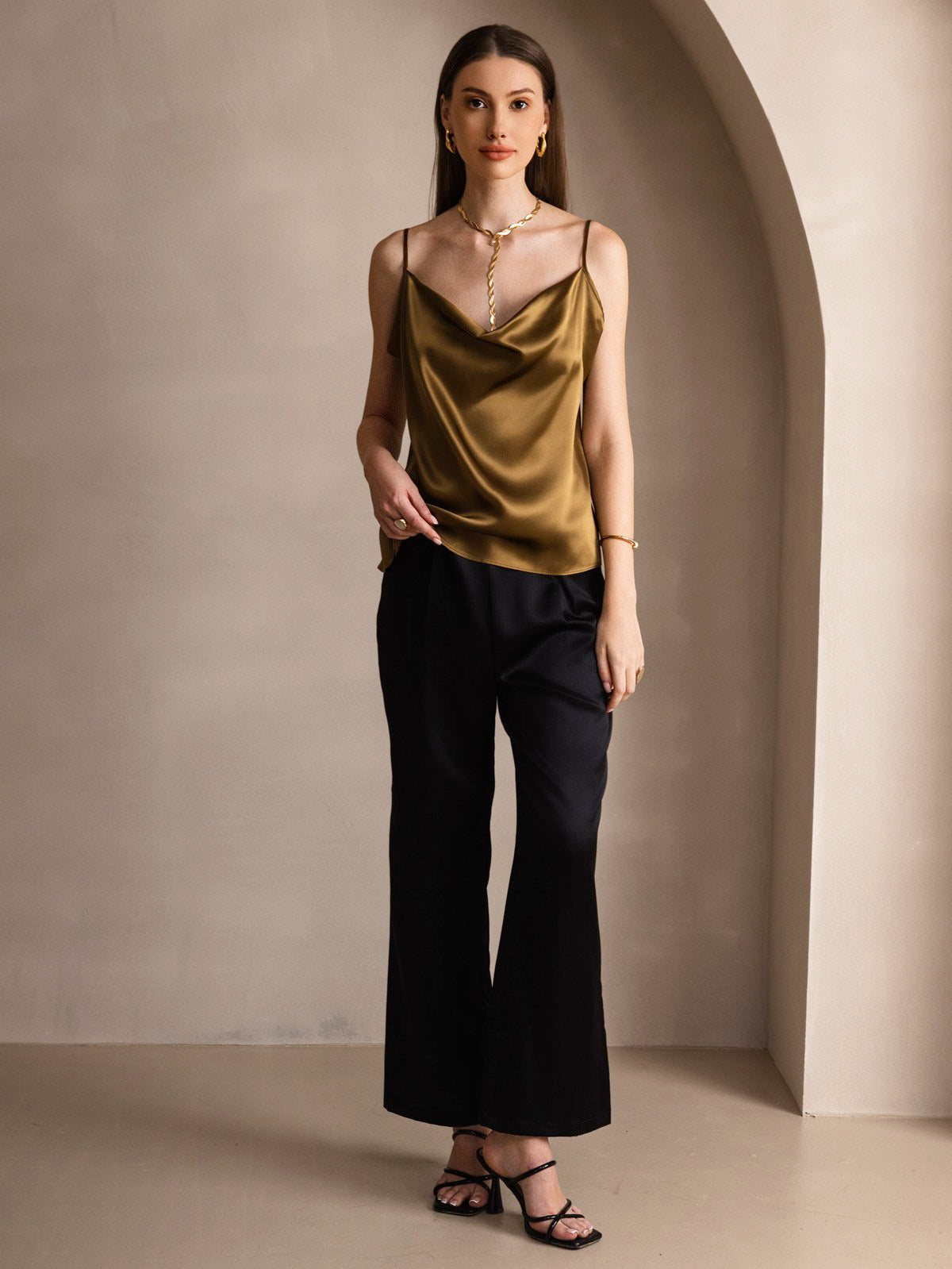 [Brown] SilkSilky-AU 19Momme Silk Spaghetti Strap Cowl Neck Camisole 005