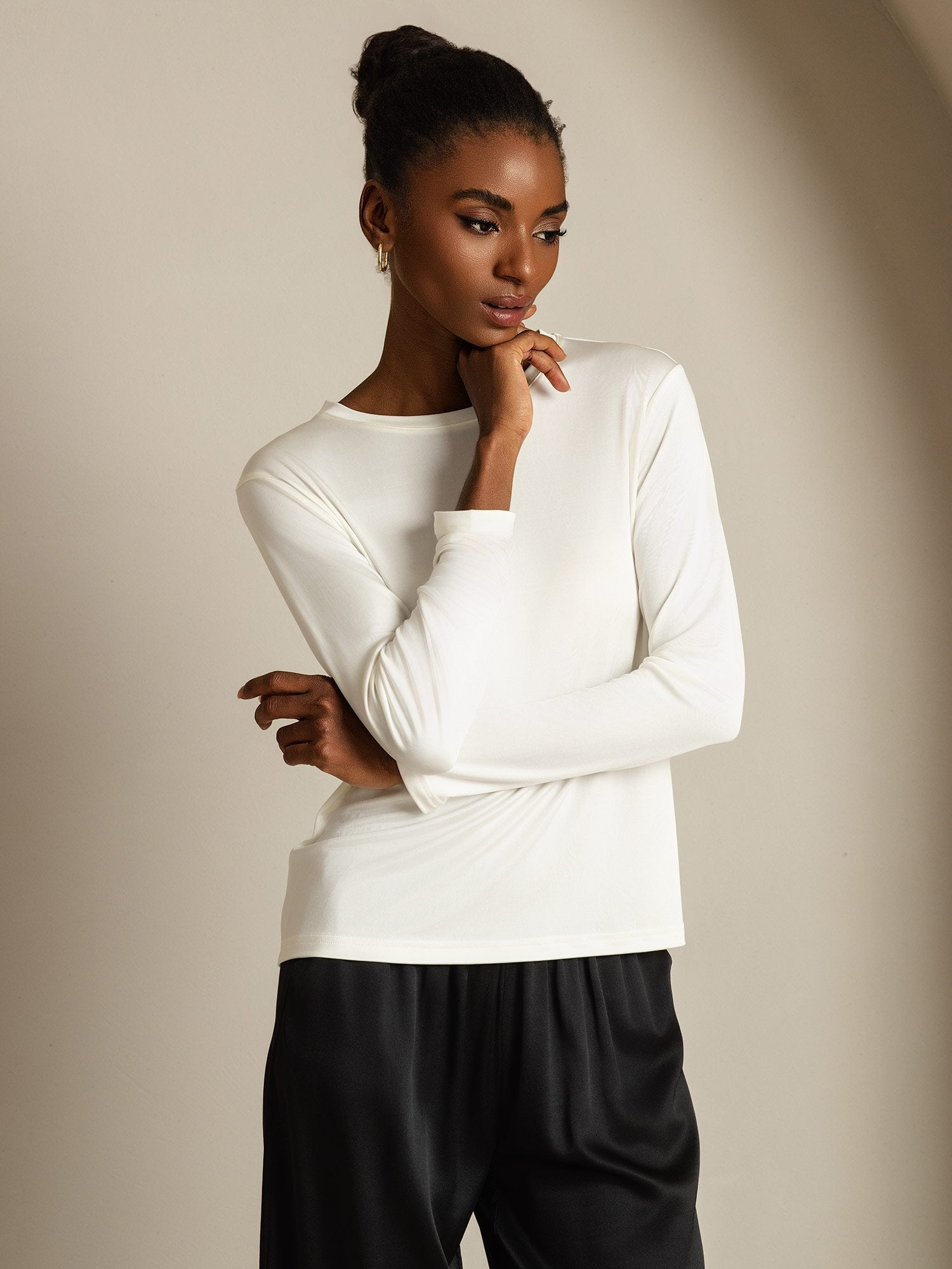 [White] SilkSilky-AU Pure Silk Womens T-Shirt 006,