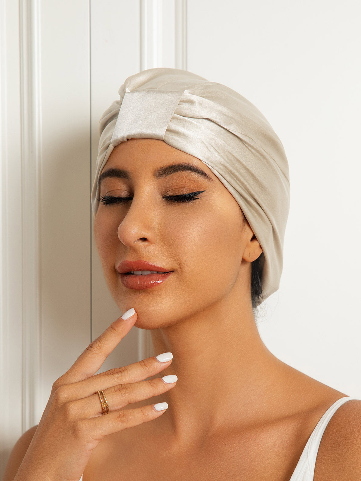 [Beige] SilkSilky-AU Pure Silk Sleep Cap 003