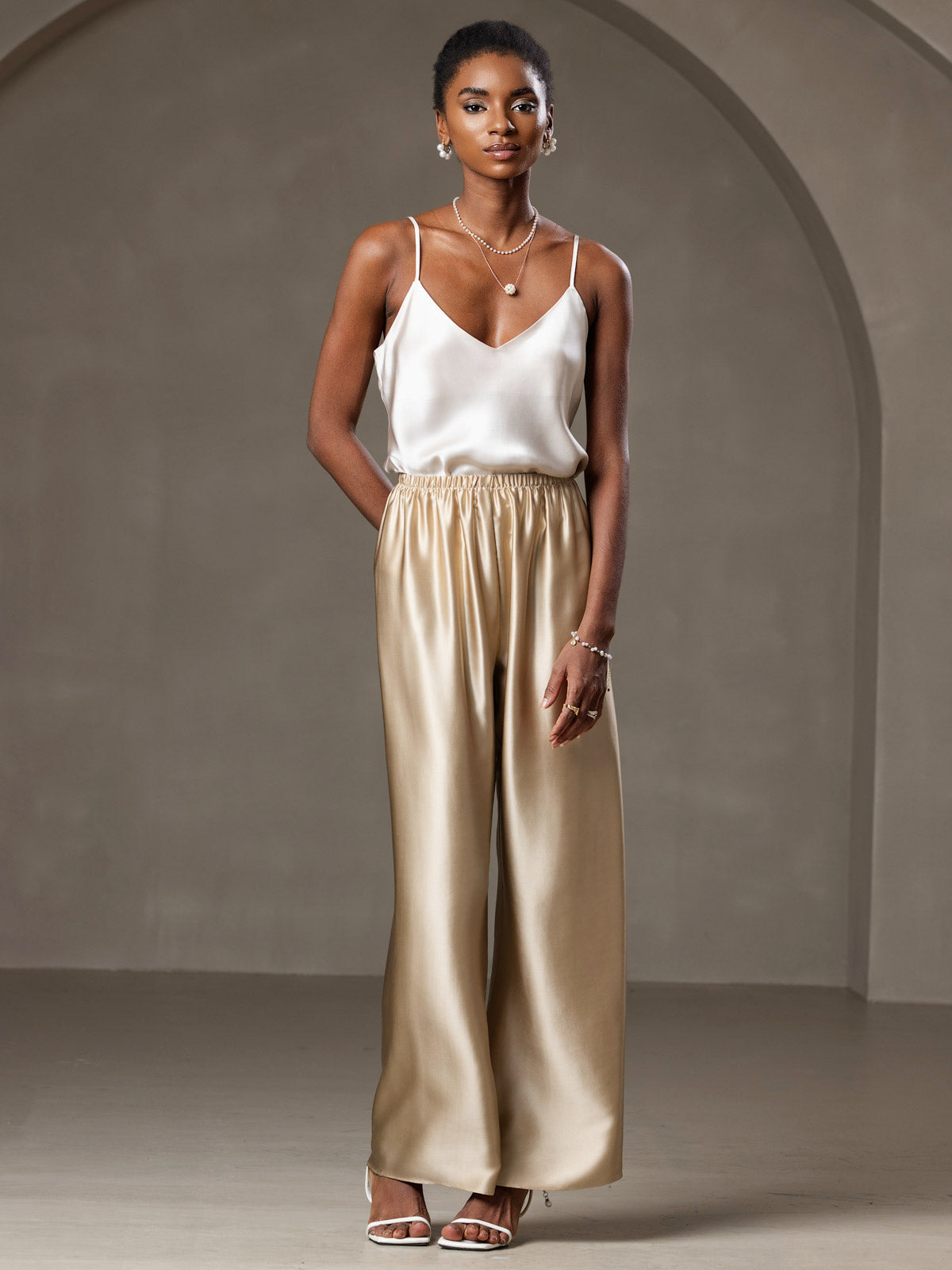 [Beige] SilkSilky-AU Pure Silk V Neck Camisole 007