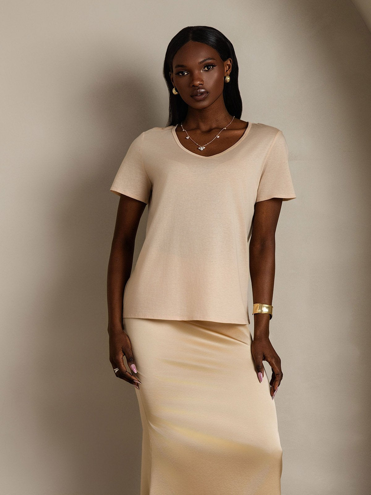 [Beige] SilkSilky-AU Silk Short Sleeve V Neck Women's T-Shirt 003