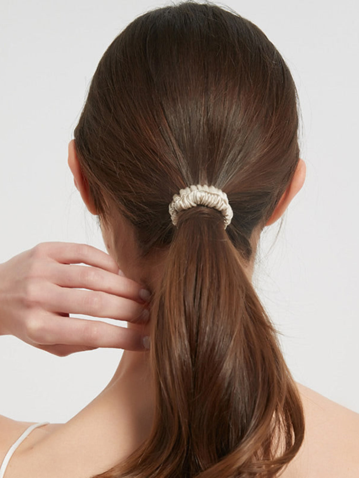 [Beige] SilkSilky-AU 19Momme Scrunchie 006