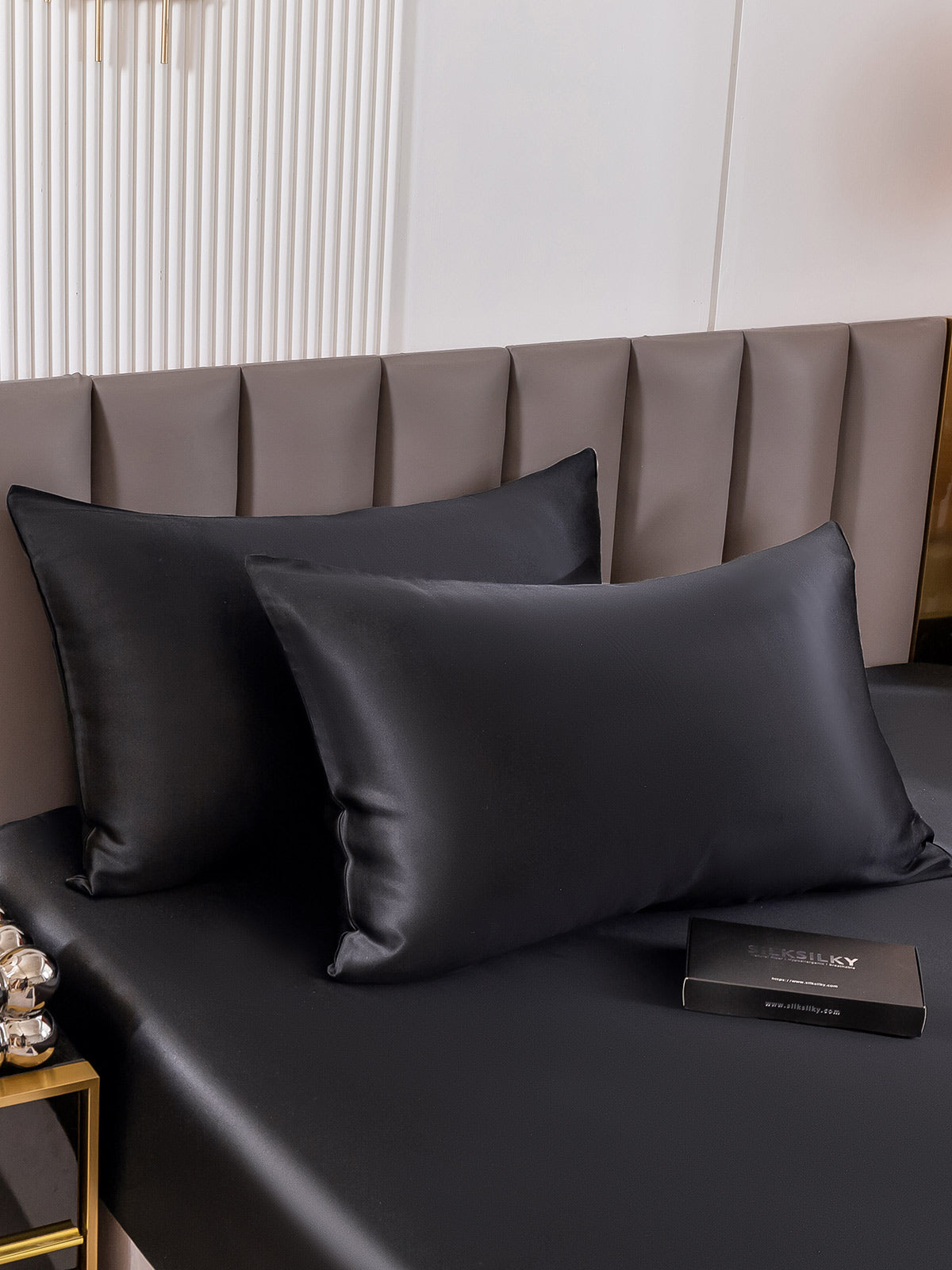 [Black] SilkSilky-AU 19Momme Pure Silk Pillowcase 001