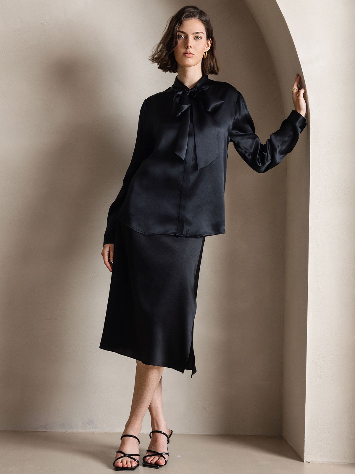 [Black] SilkSilky-AU 19Momme Silk Long Sleeve Tie Neck Women's Shirt 005