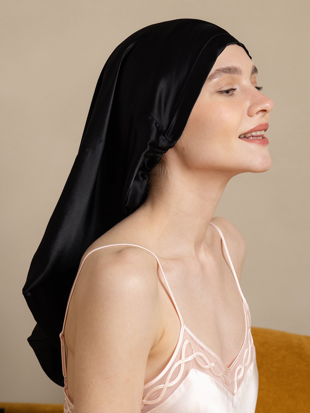 [Black] SilkSilky-AU 19Momme Silk Sleep Cap 001