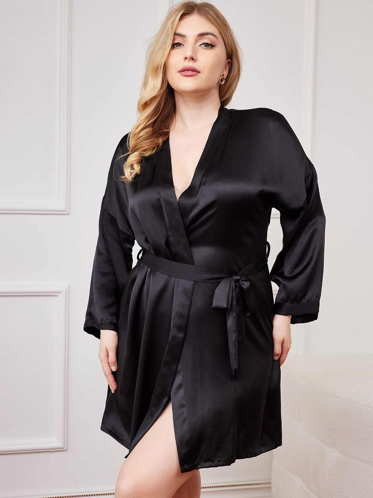 [Black] SilkSilky-AU Pure Silk Long Sleeve Deep V Neck Plus Size Dressing Gown 004