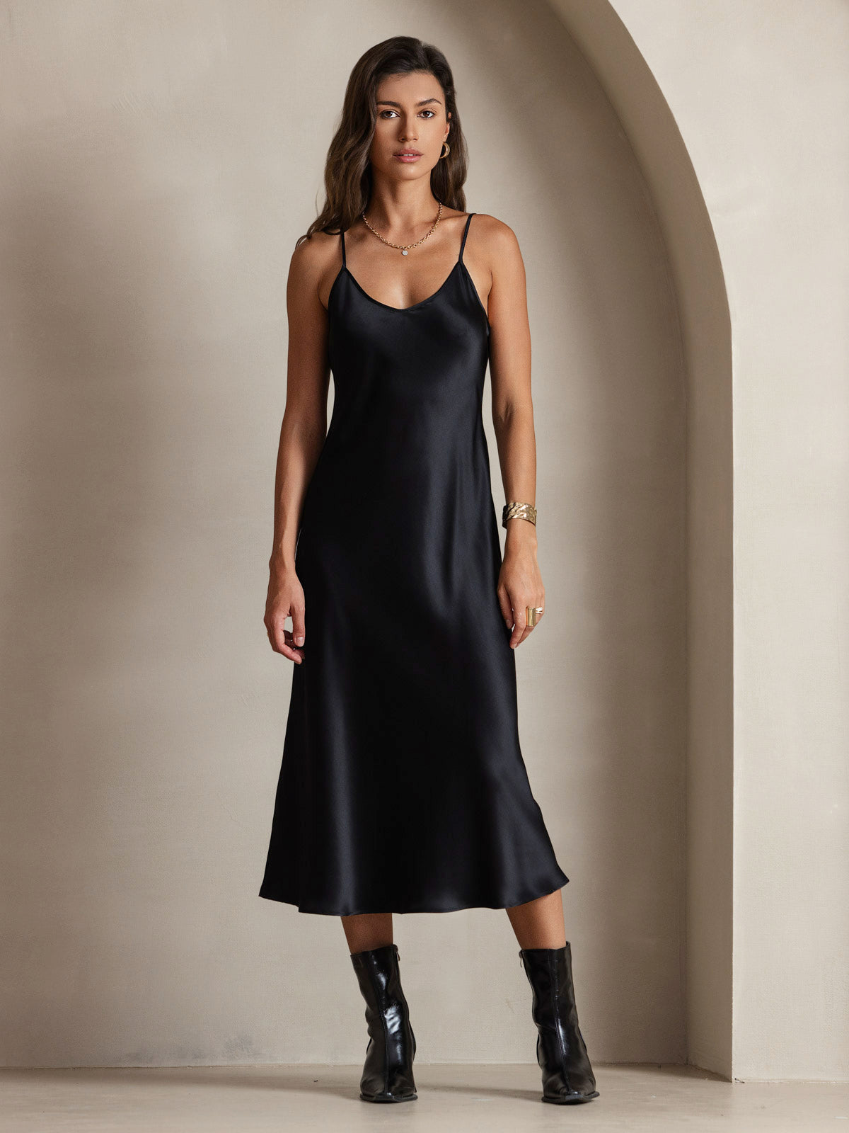 [Black] SilkSilky-AU Pure Silk Sleeveless Round Neck Dress 003