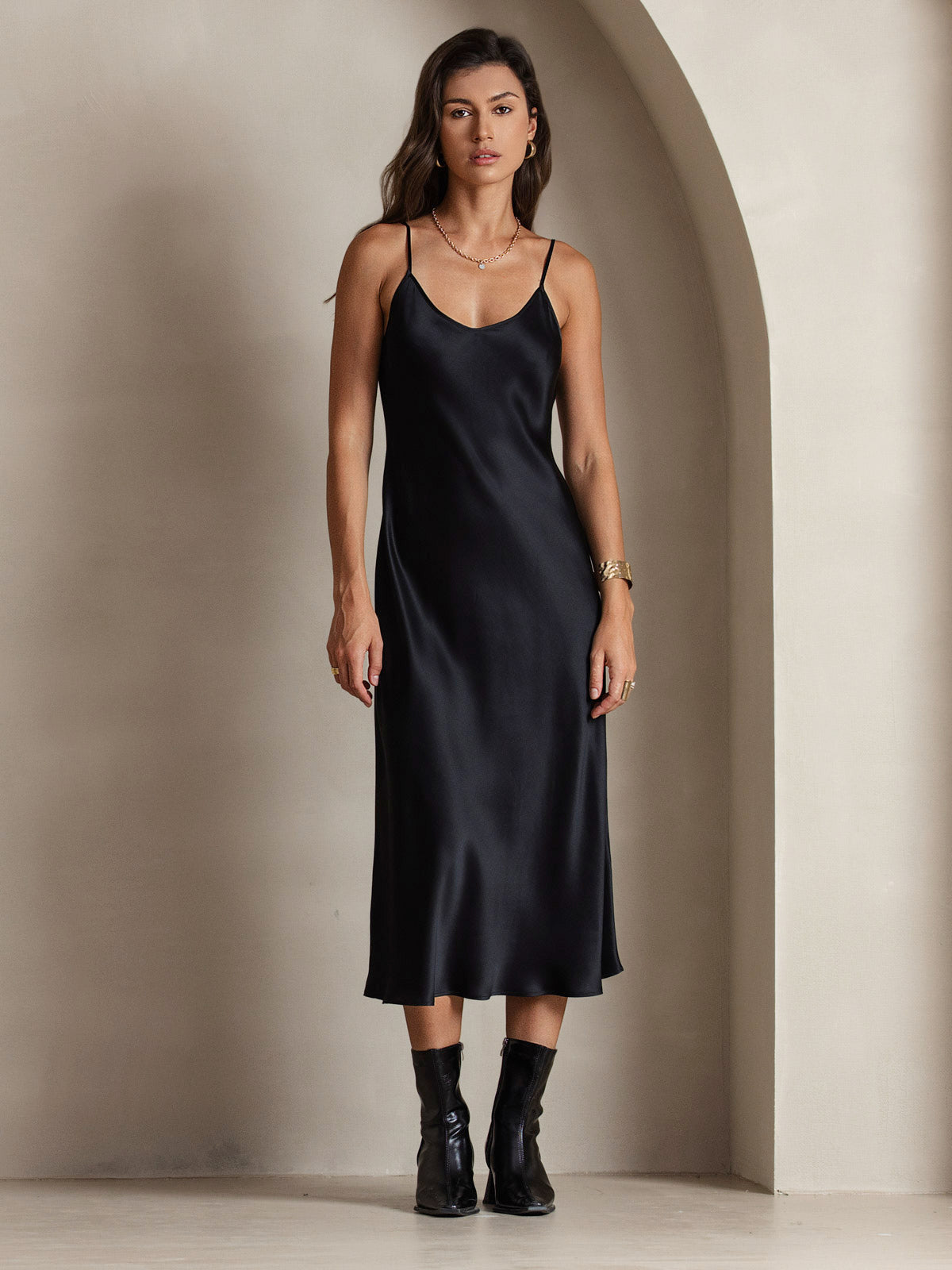 [Black] SilkSilky-AU Pure Silk Sleeveless Round Neck Dress 005