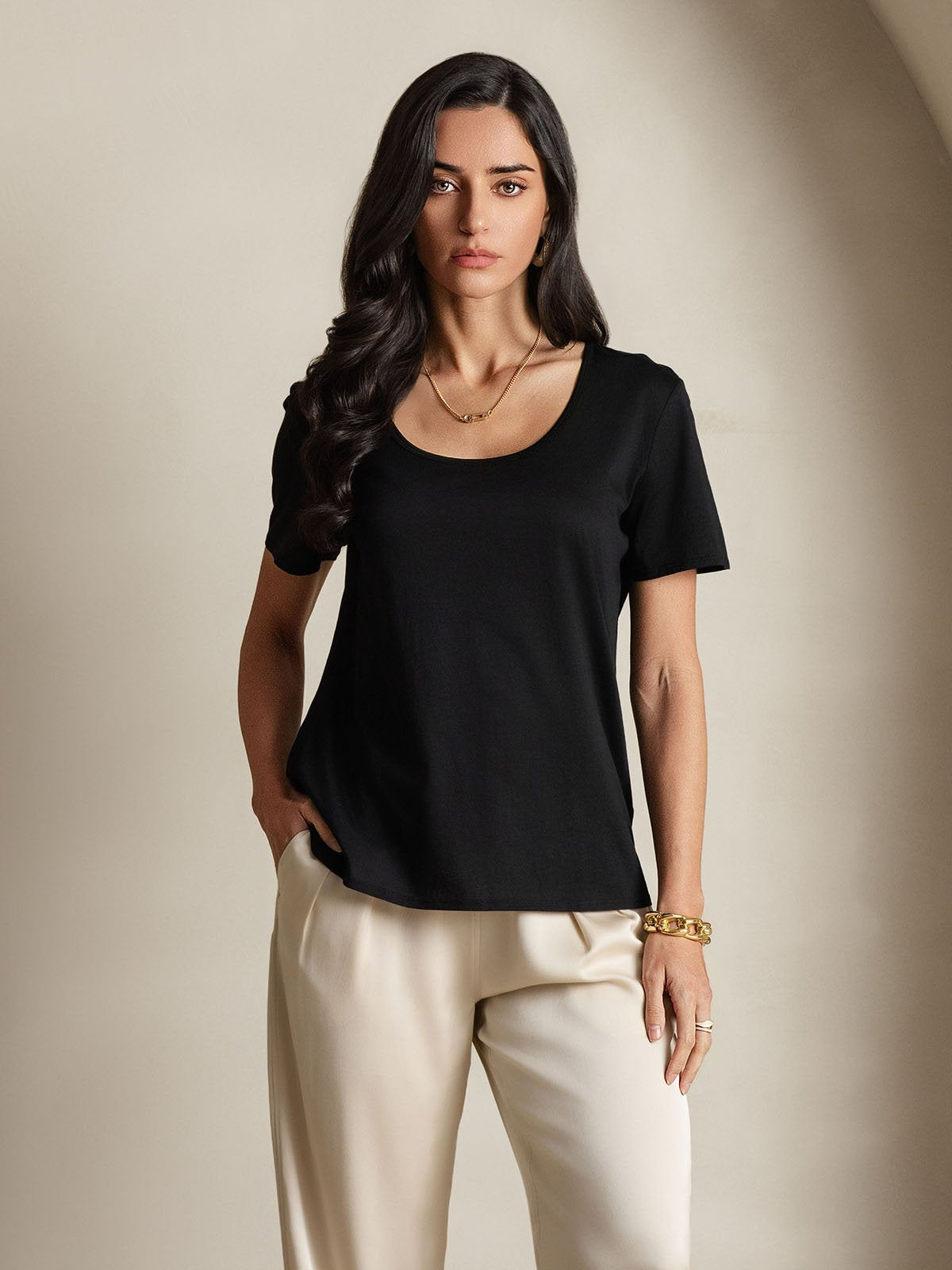 [Black] SilkSilky-AU Silk Short Sleeve U Neck Women's T-Shirt 005