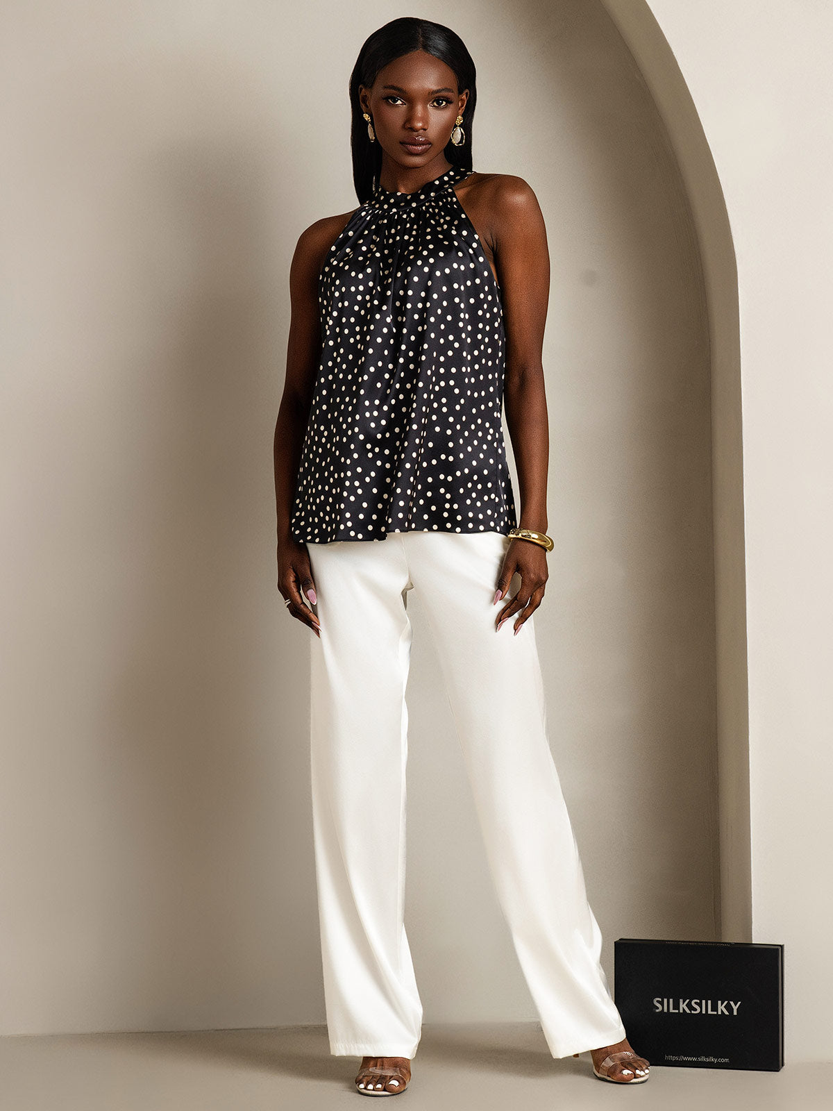 [Black+White] SilkSilky-AU 19Momme Silk Sleeveless Womens T-Shirt 007