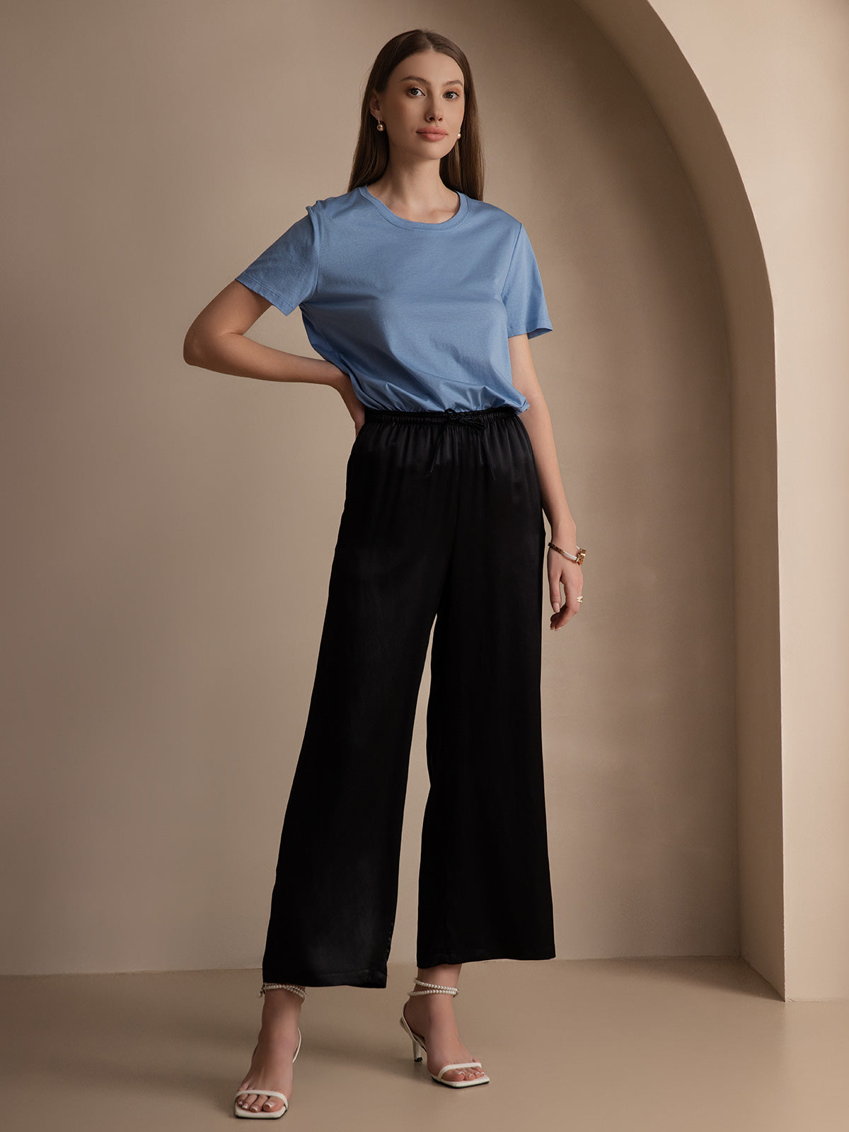 [Blue] SilkSilky-AU Silk Knitted Round Neck Women's T-Shirt 003