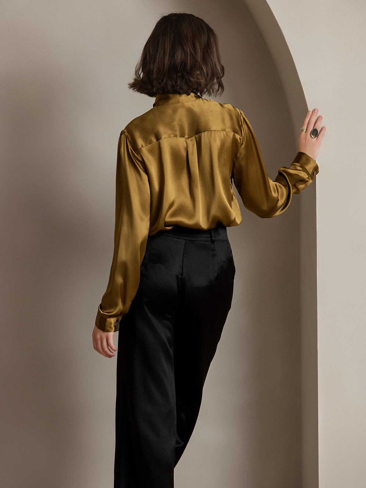 [Brown] SilkSilky-AU 19Momme Silk Long Sleeve Tie Neck Women's Shirt 002
