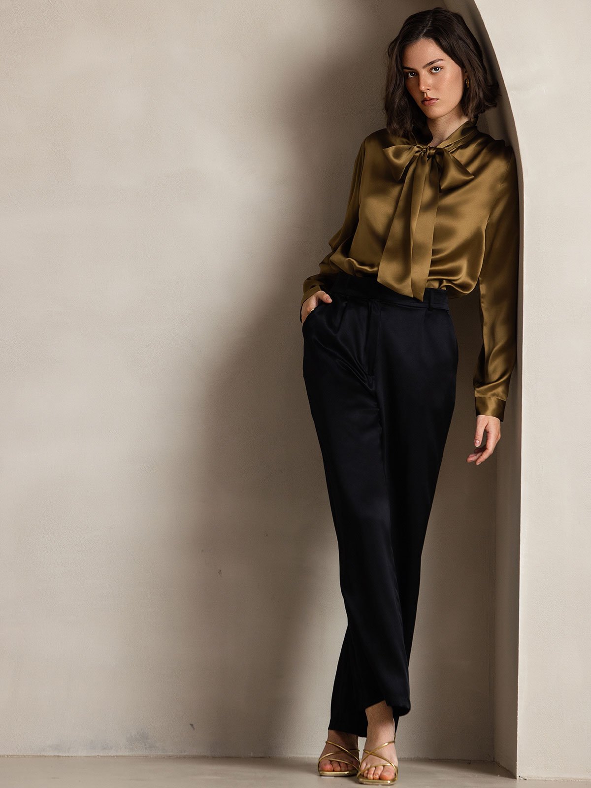 [Brown] SilkSilky-AU 19Momme Silk Long Sleeve Tie Neck Women's Shirt 008