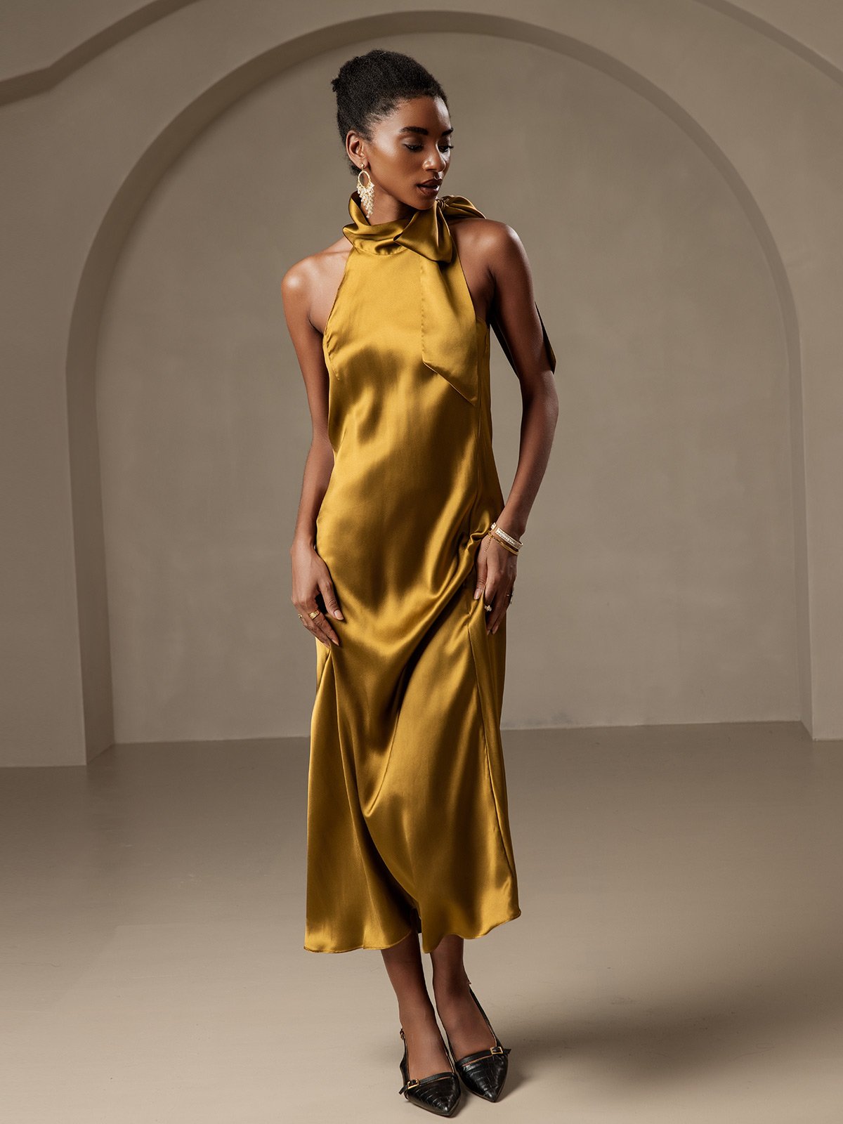 [Brown] SilkSilky-AU 19Momme Silk Sleeveless Tie Neck Dress 008