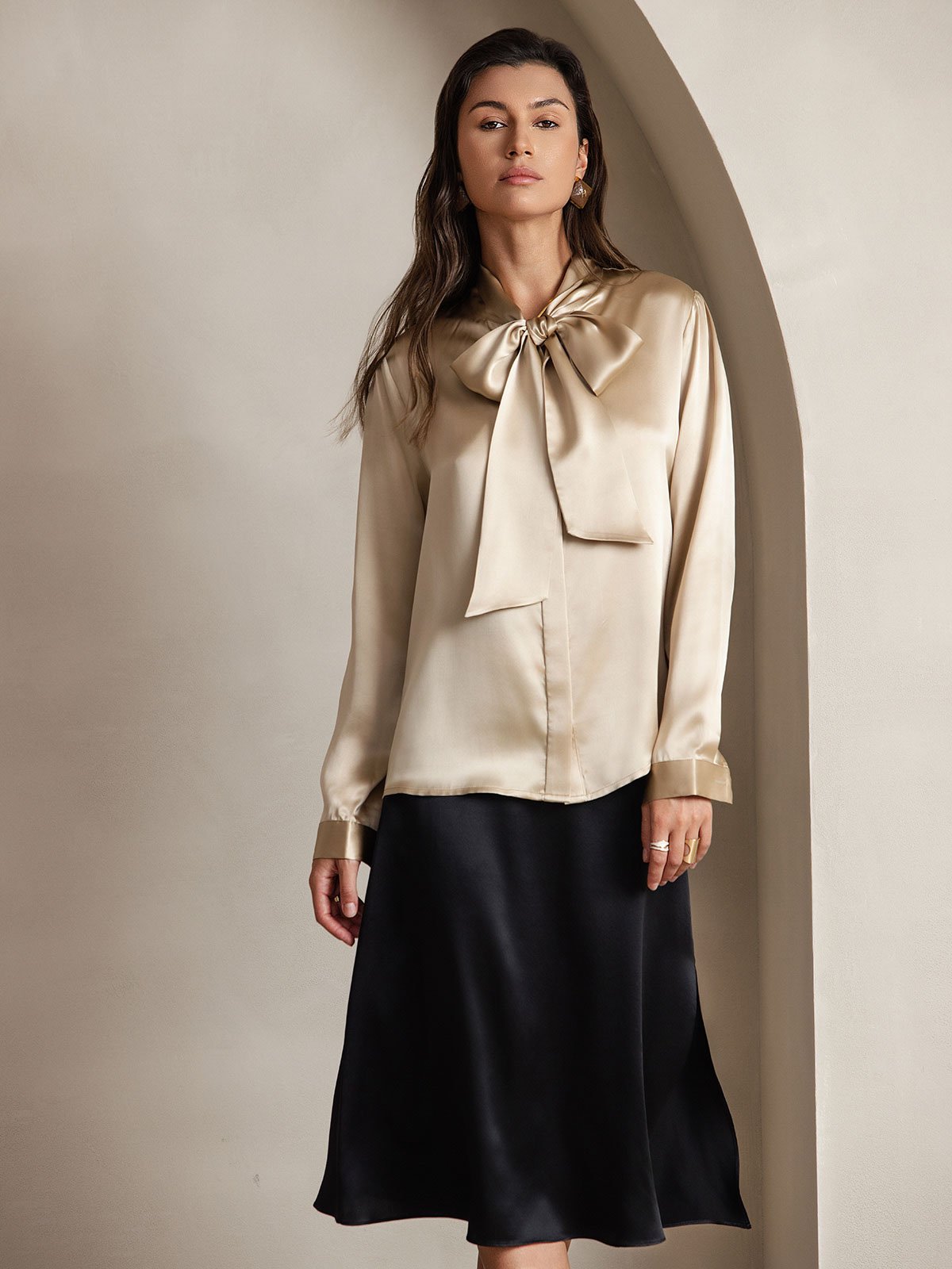 [Champagne] SilkSilky-AU 19Momme Silk Long Sleeve Tie Neck Women's Shirt 001