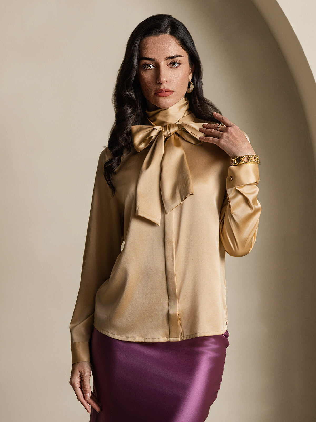 [Champagne] SilkSilky-AU 19Momme Silk Long Sleeve Tie Neck Women's Shirt 004