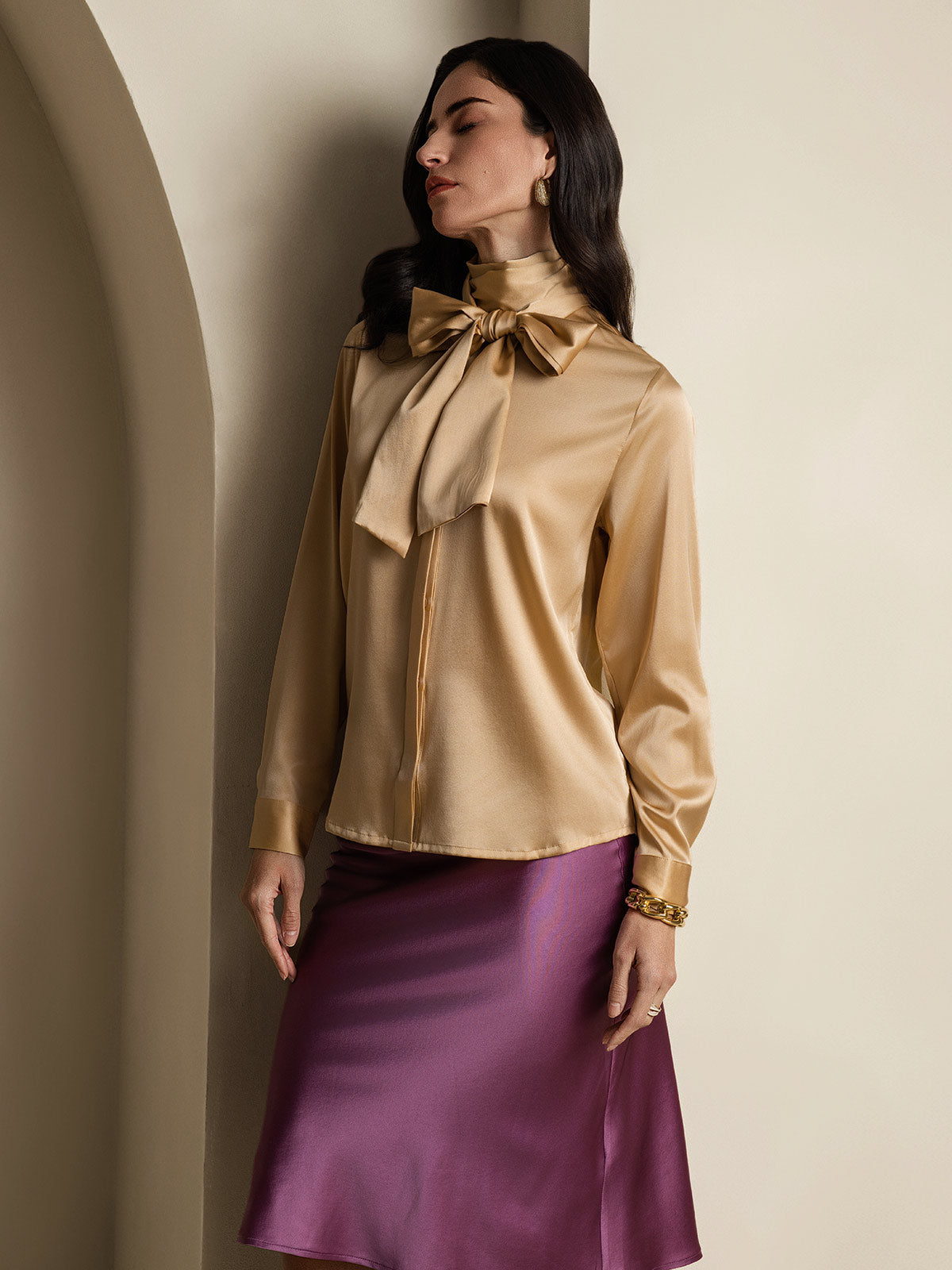[Champagne] SilkSilky-AU 19Momme Silk Long Sleeve Tie Neck Women's Shirt 005