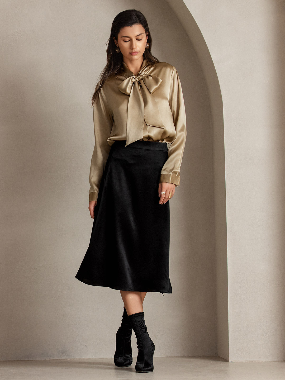 [Champagne] SilkSilky-AU 19Momme Silk Long Sleeve Tie Neck Women's Shirt 006