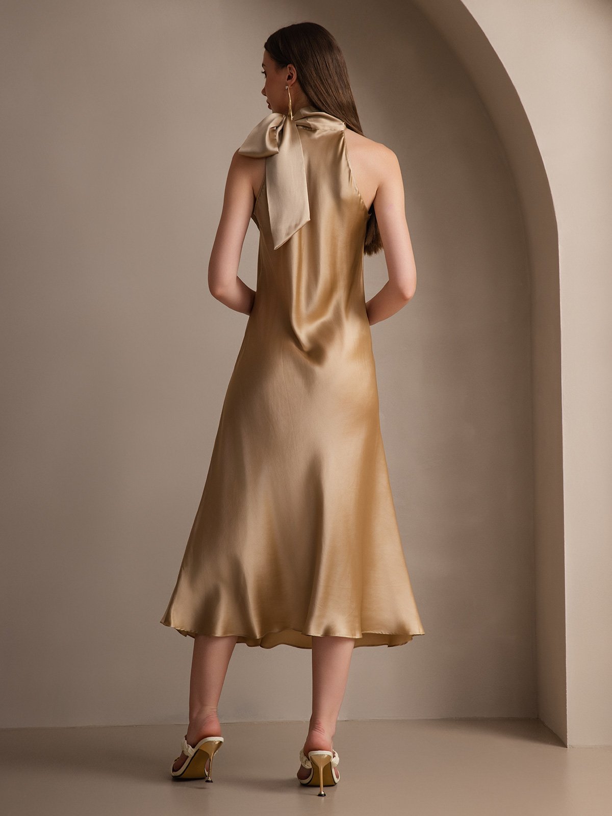 [Champagne] SilkSilky-AU 19Momme Silk Sleeveless Tie Neck Dress 002