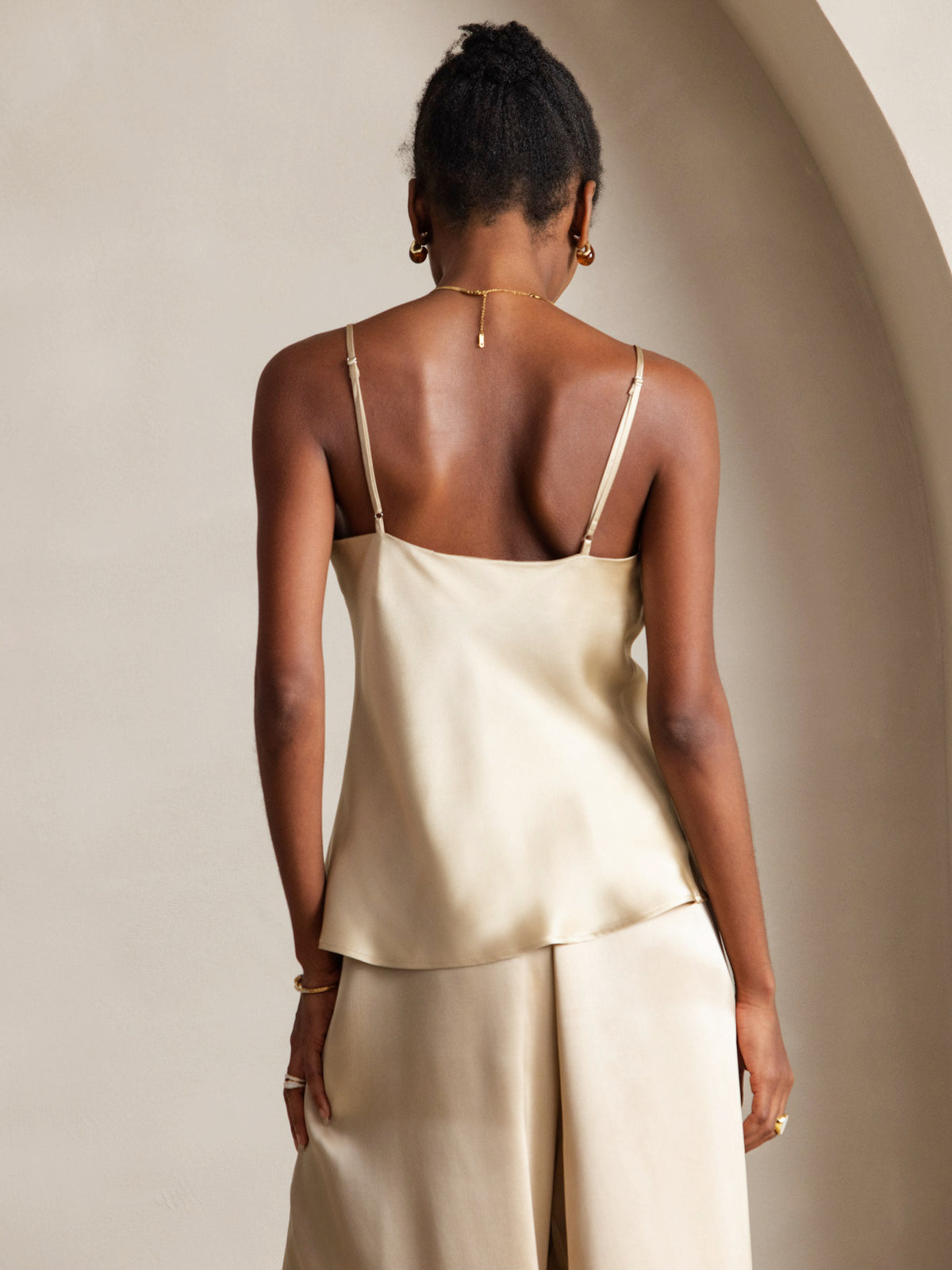 [Champagne] SilkSilky-AU Pure Silk V Neck Camisole 002
