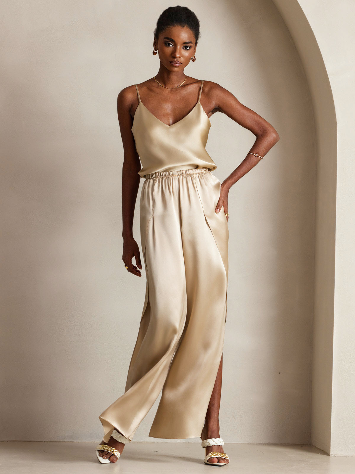 [Champagne] SilkSilky-AU Pure Silk V Neck Camisole 003