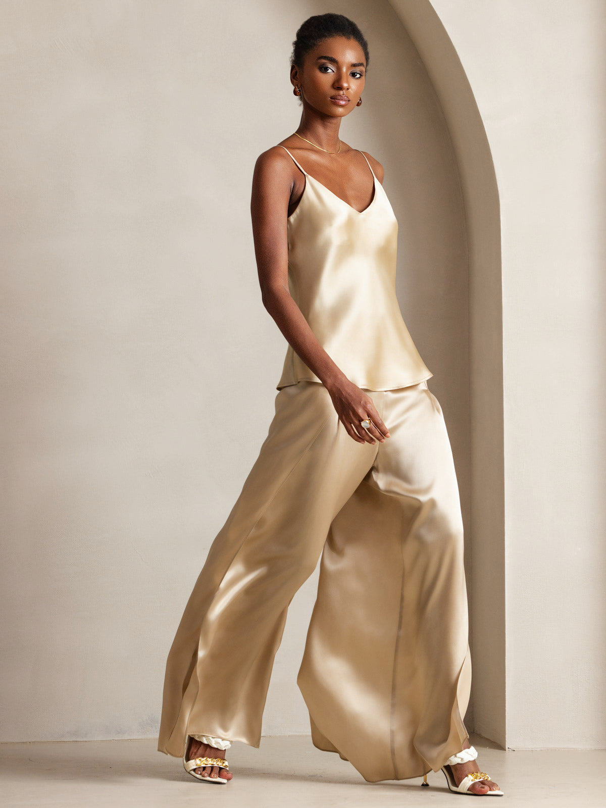 [Champagne] SilkSilky-AU Pure Silk V Neck Camisole 005