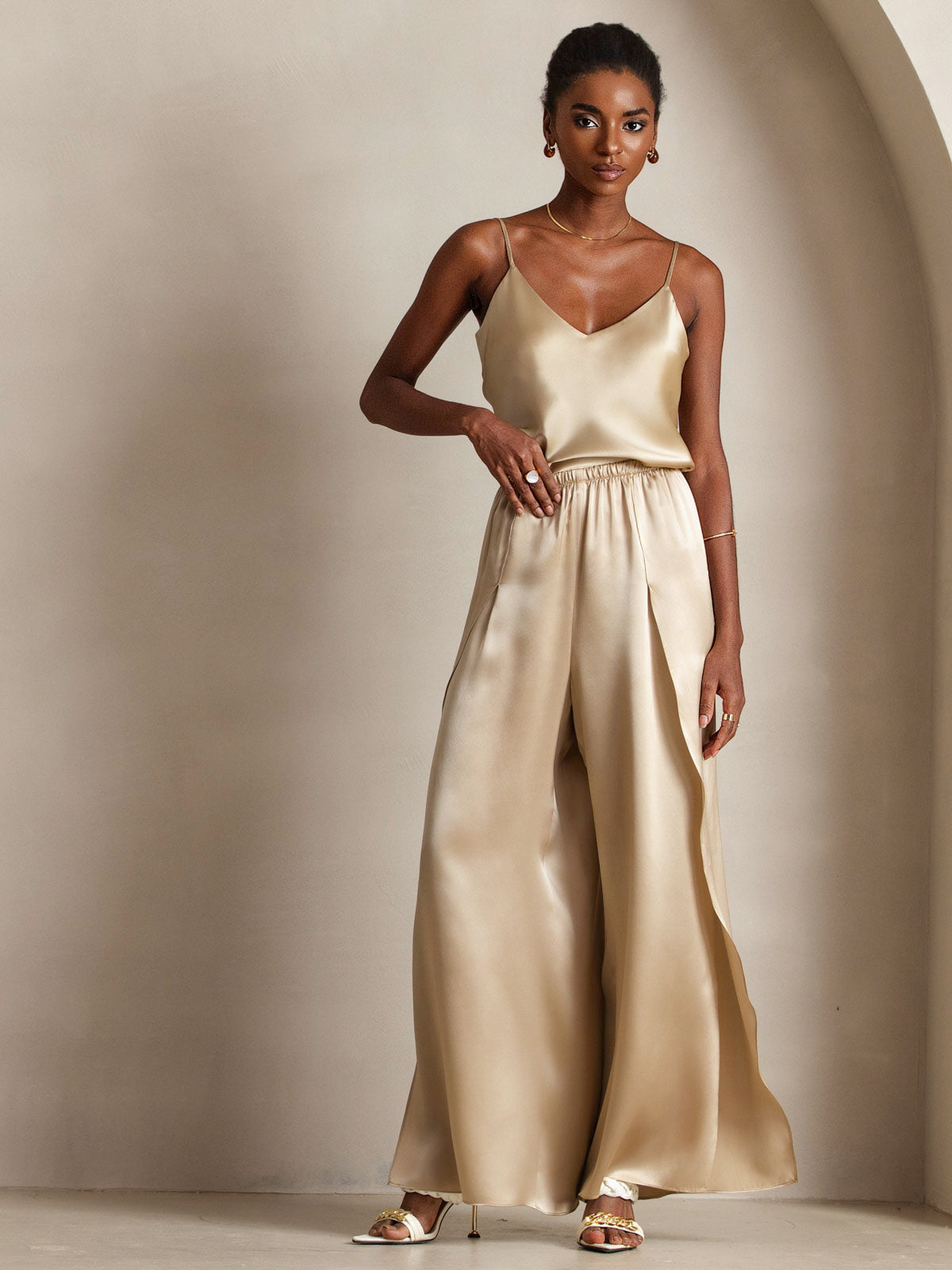 [Champagne] SilkSilky-AU Pure Silk V Neck Camisole 006