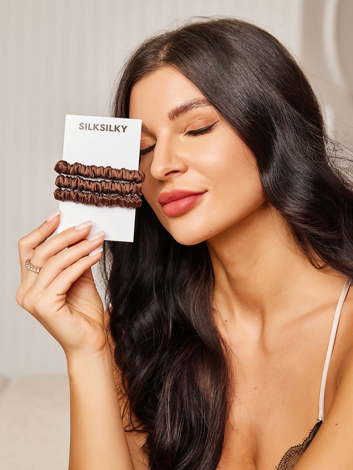 [Coffee] SilkSilky-AU 19Momme Pure Silk Scrunchie 001