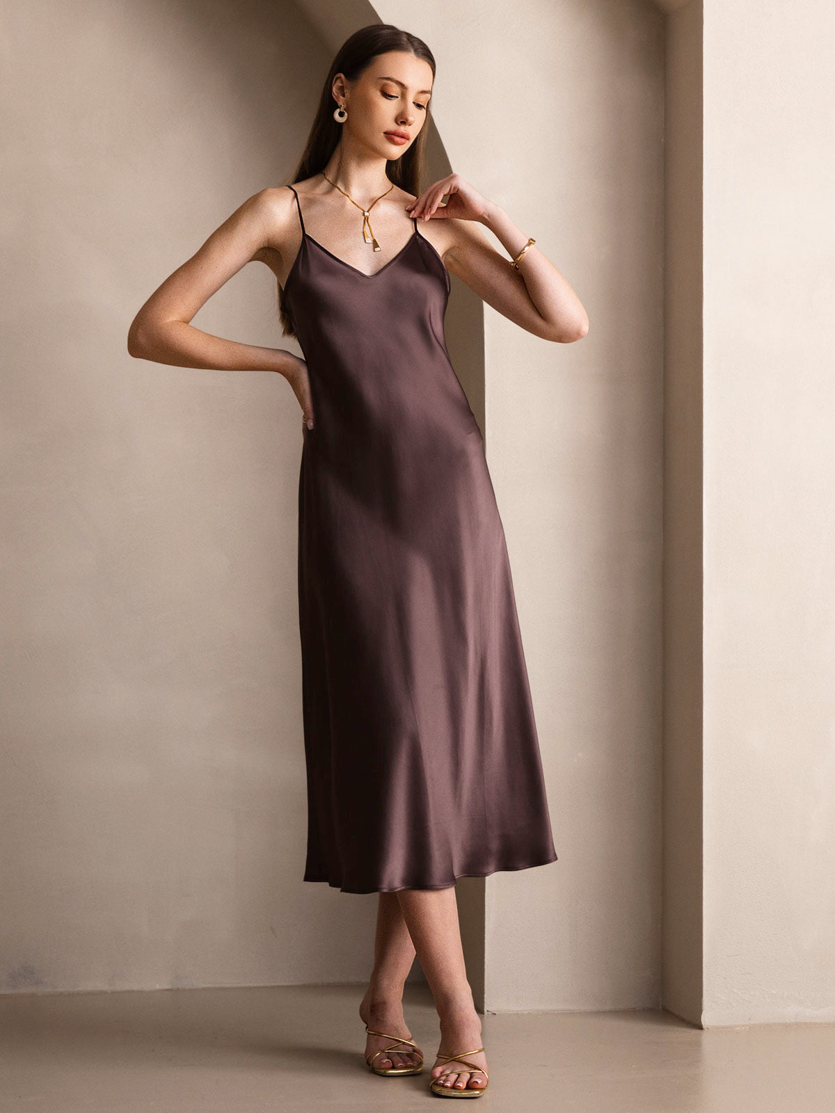 [Coffee] SilkSilky-AU Pure Silk Sleeveless Round Neck Dress 006