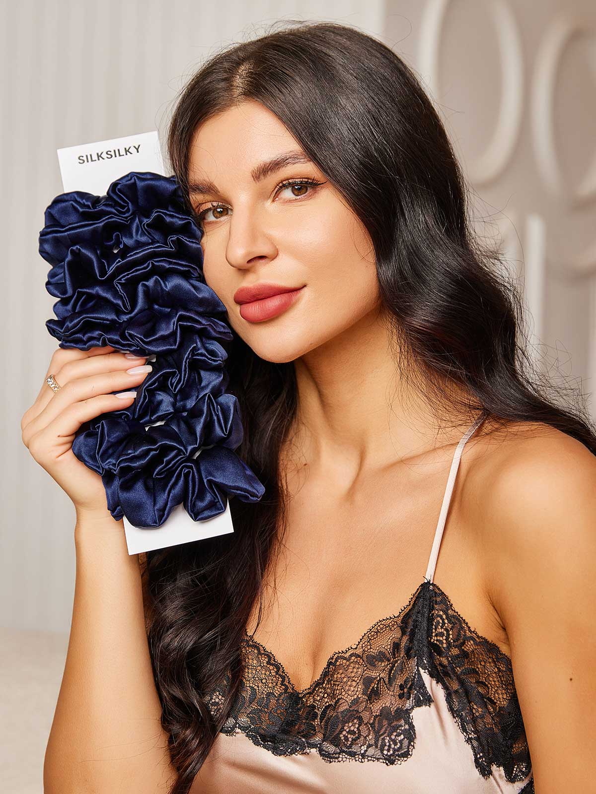 [Dark Blue] SilkSilky-AU 19Momme Pure Silk Scrunchie 002