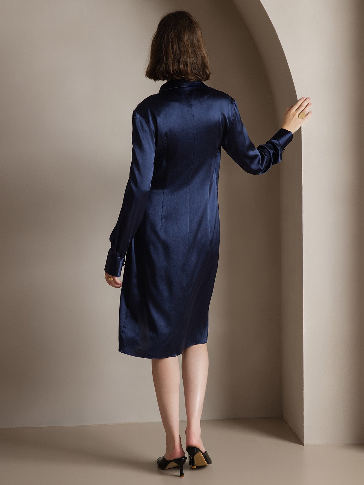 [Dark Blue] SilkSilky-AU 19Momme Silk Long Sleeve V Neck Dress 002