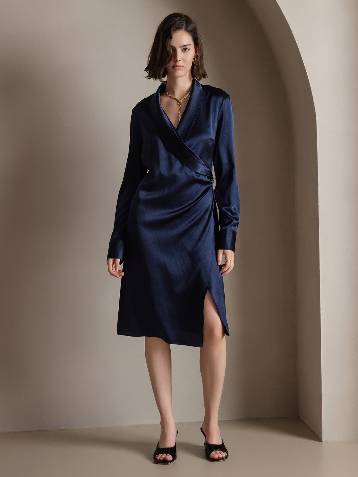 [Dark Blue] SilkSilky-AU 19Momme Silk Long Sleeve V Neck Dress 003