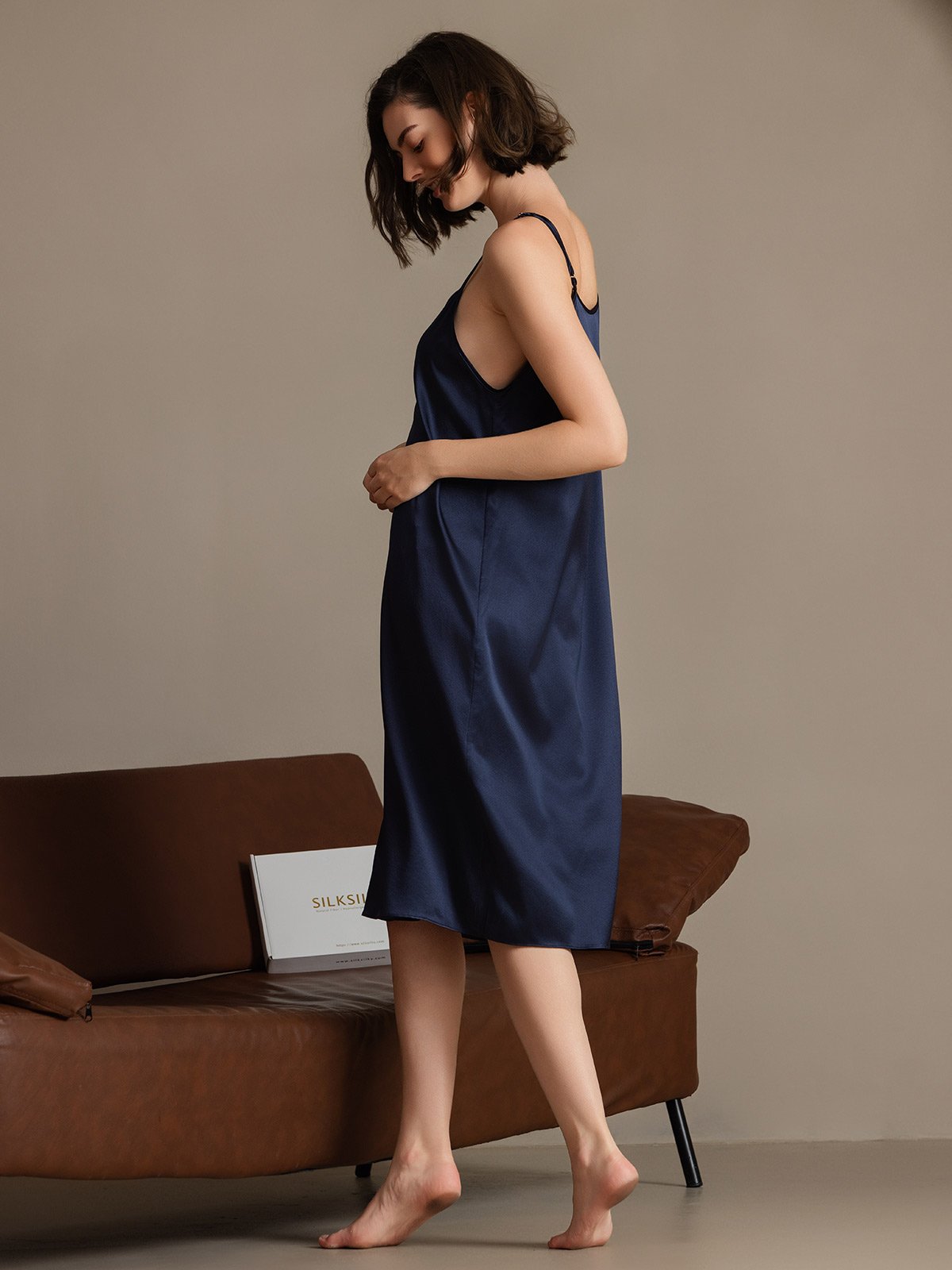 [Dark Blue] SilkSilky-AU 19Momme Silk Sleeveless Dress 002