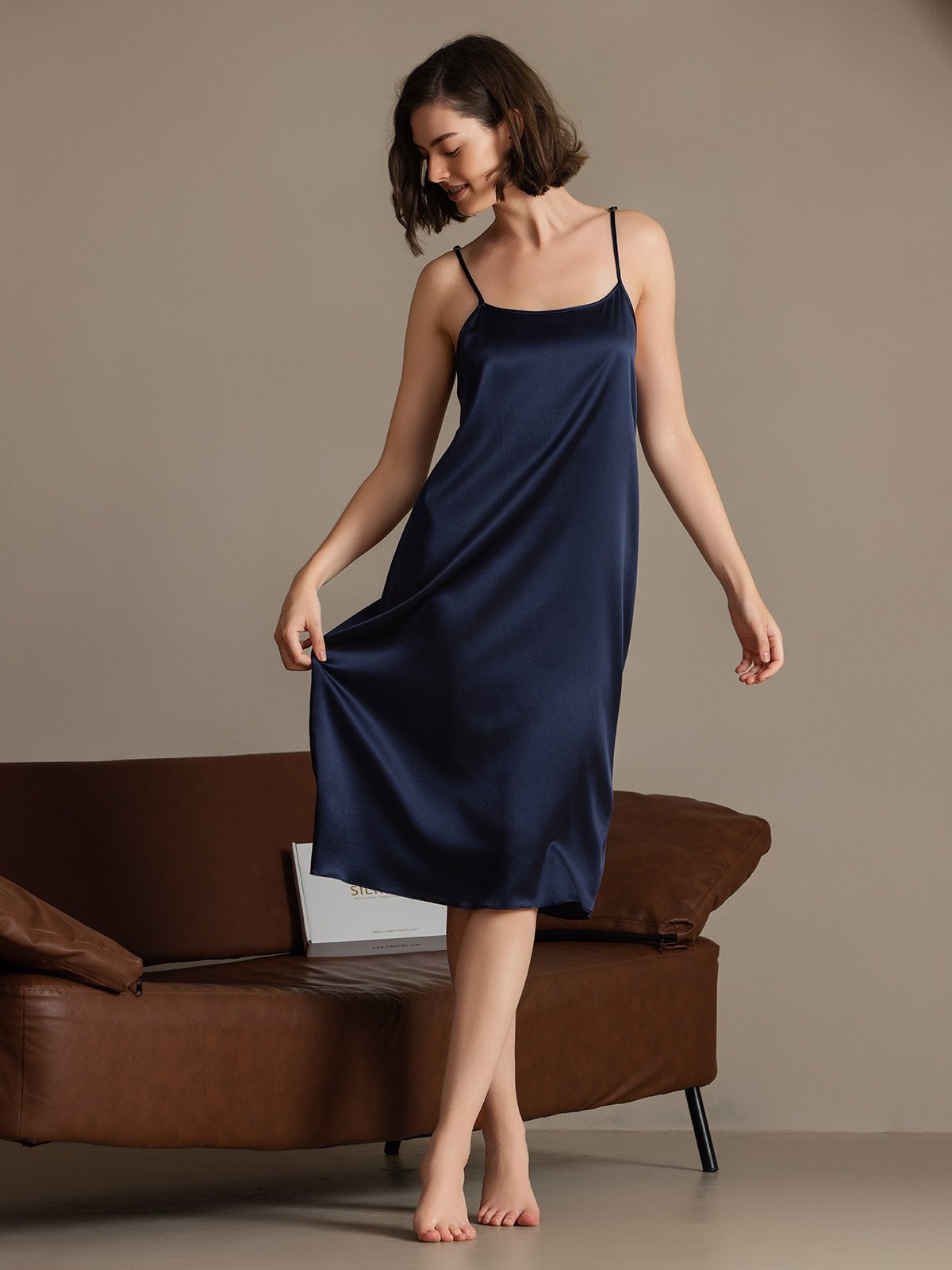 [Dark Blue] SilkSilky-AU 19Momme Silk Sleeveless Dress 004