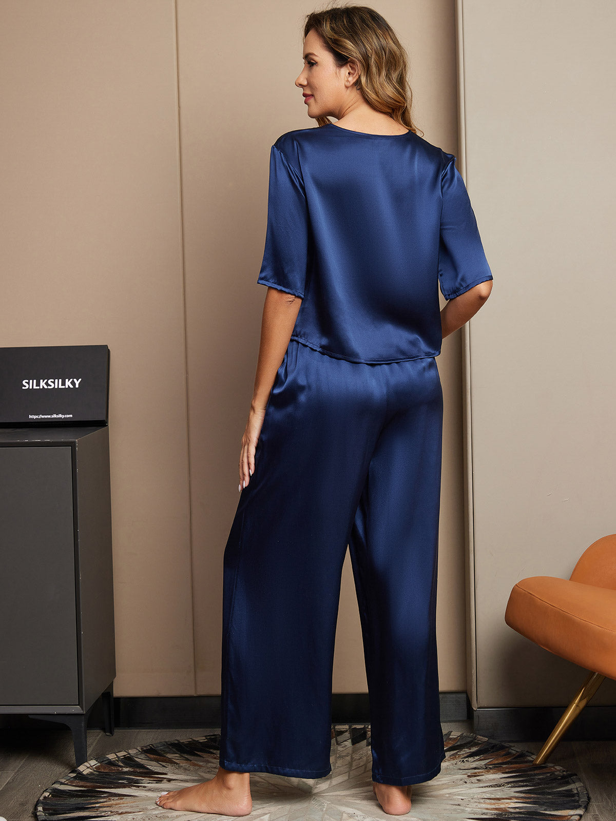 [Dark Blue] SilkSilky-AU Pure Silk Round Neck Women's Pyjamas 002
