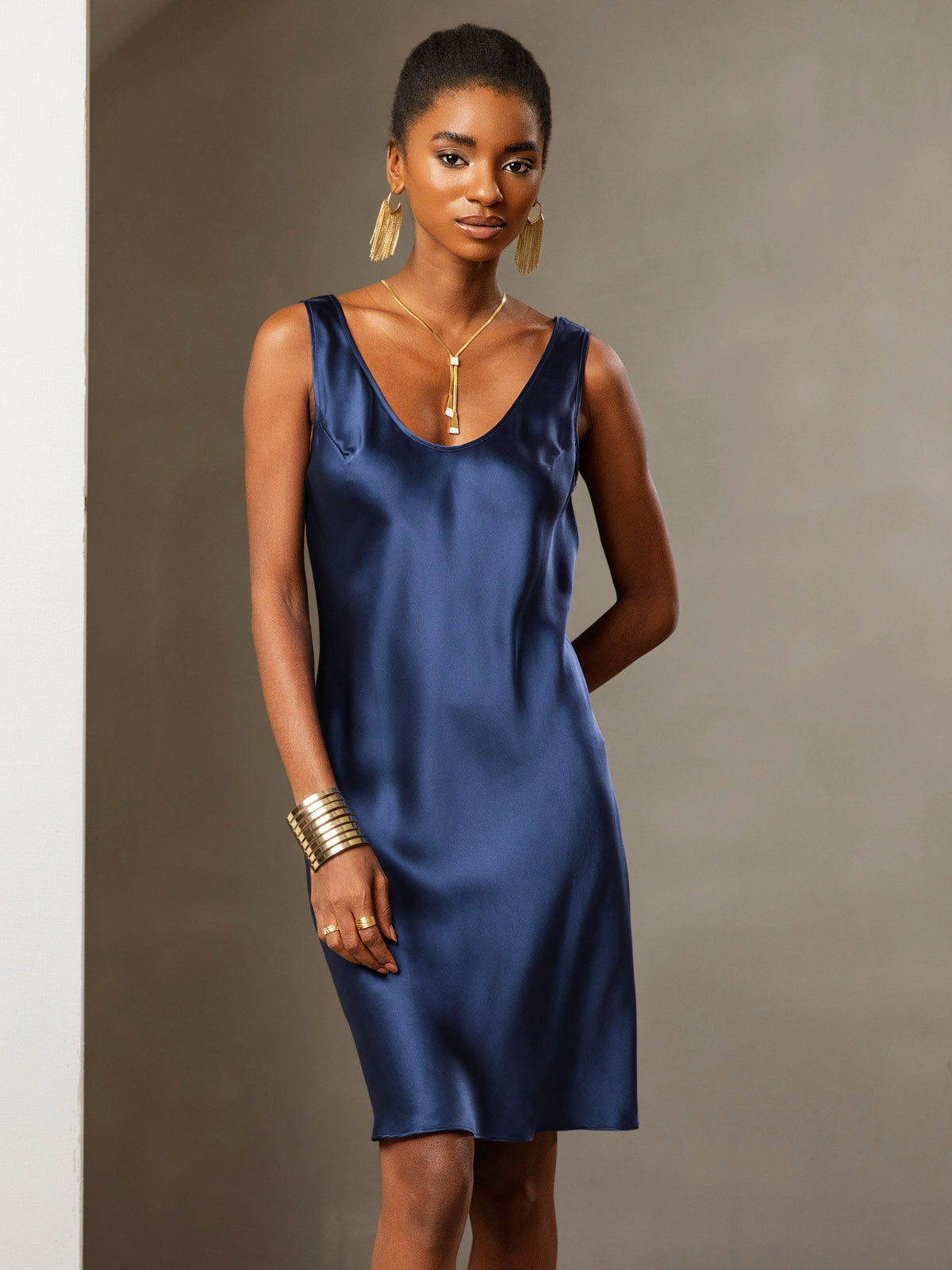 [Dark Blue] SilkSilky-AU Pure Silk Sleeveless Round Neck Dress 001