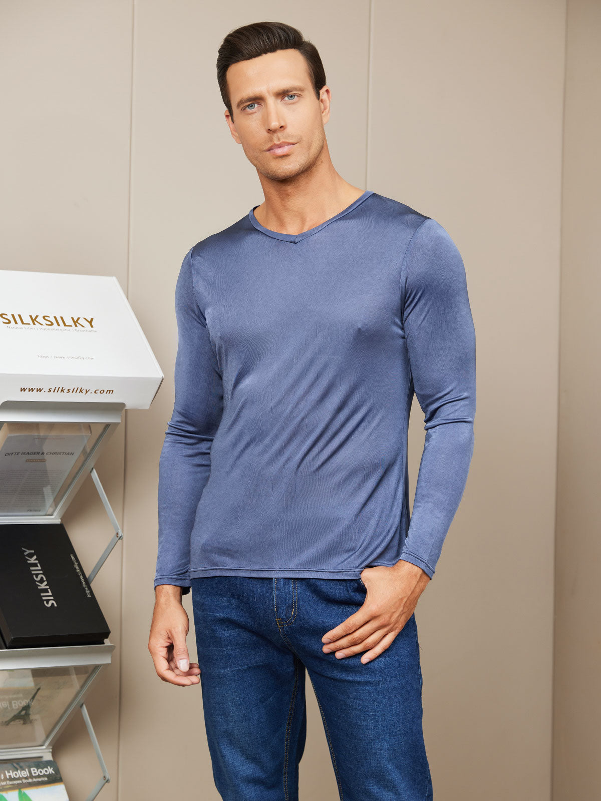 [Dark Blue] SilkSilky-AU Silk Knitted Long Sleeve V Neck Men's T-Shirt 003