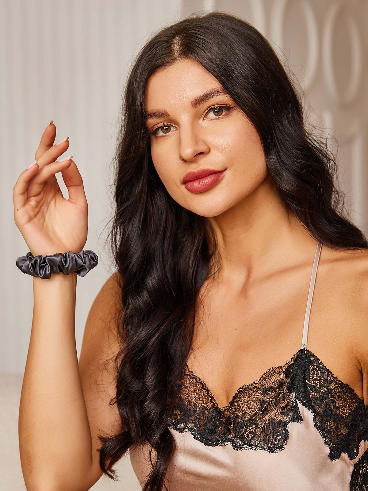 [Dark Gray] SilkSilky-AU 19Momme Pure Silk Scrunchie 002
