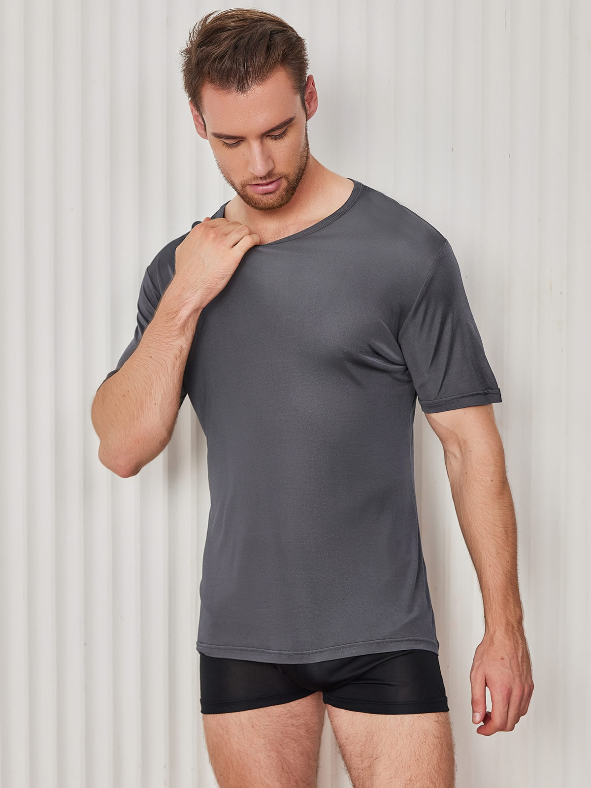 [Dark Gray] SilkSilky-AU Silk Knitted Short Sleeve Round Neck Men's T-Shirt 003