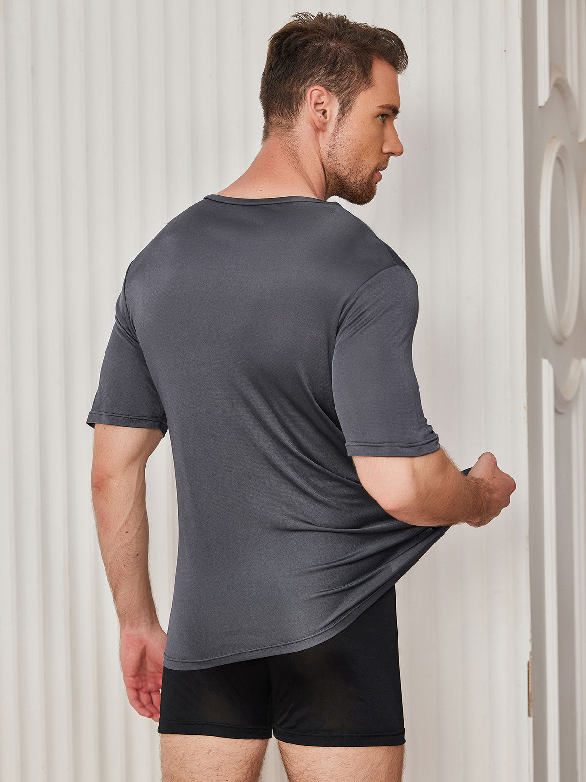 [Dark Gray] SilkSilky-AU Silk Knitted Short Sleeve V Neck Men's T-Shirt 002