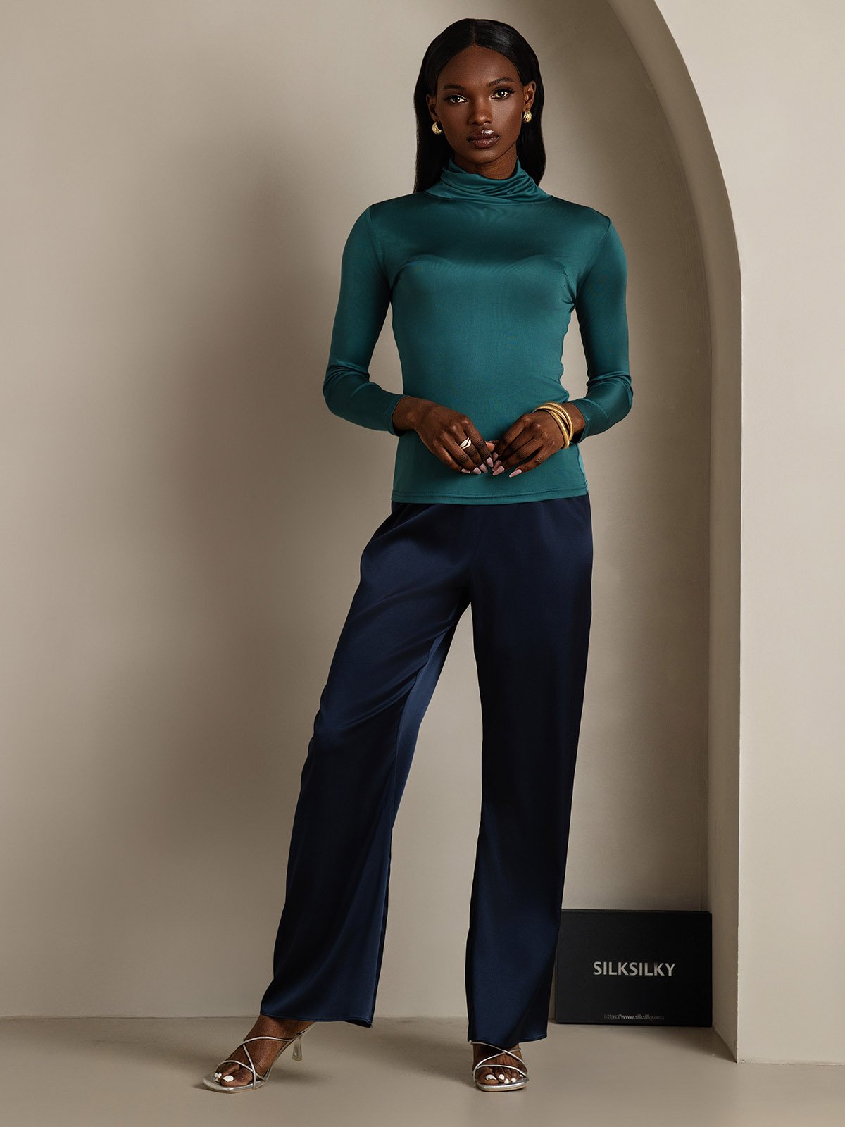 [Dark Green] SilkSilky-AU Silk Long Sleeve Womens T-Shirt 006