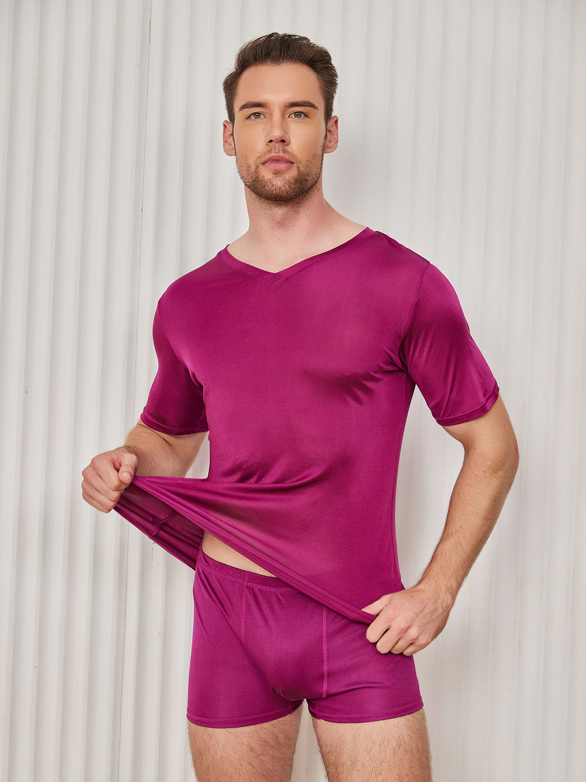 [Dark Red] SilkSilky-AU Silk Knitted Short Sleeve V Neck Men's T-Shirt 001