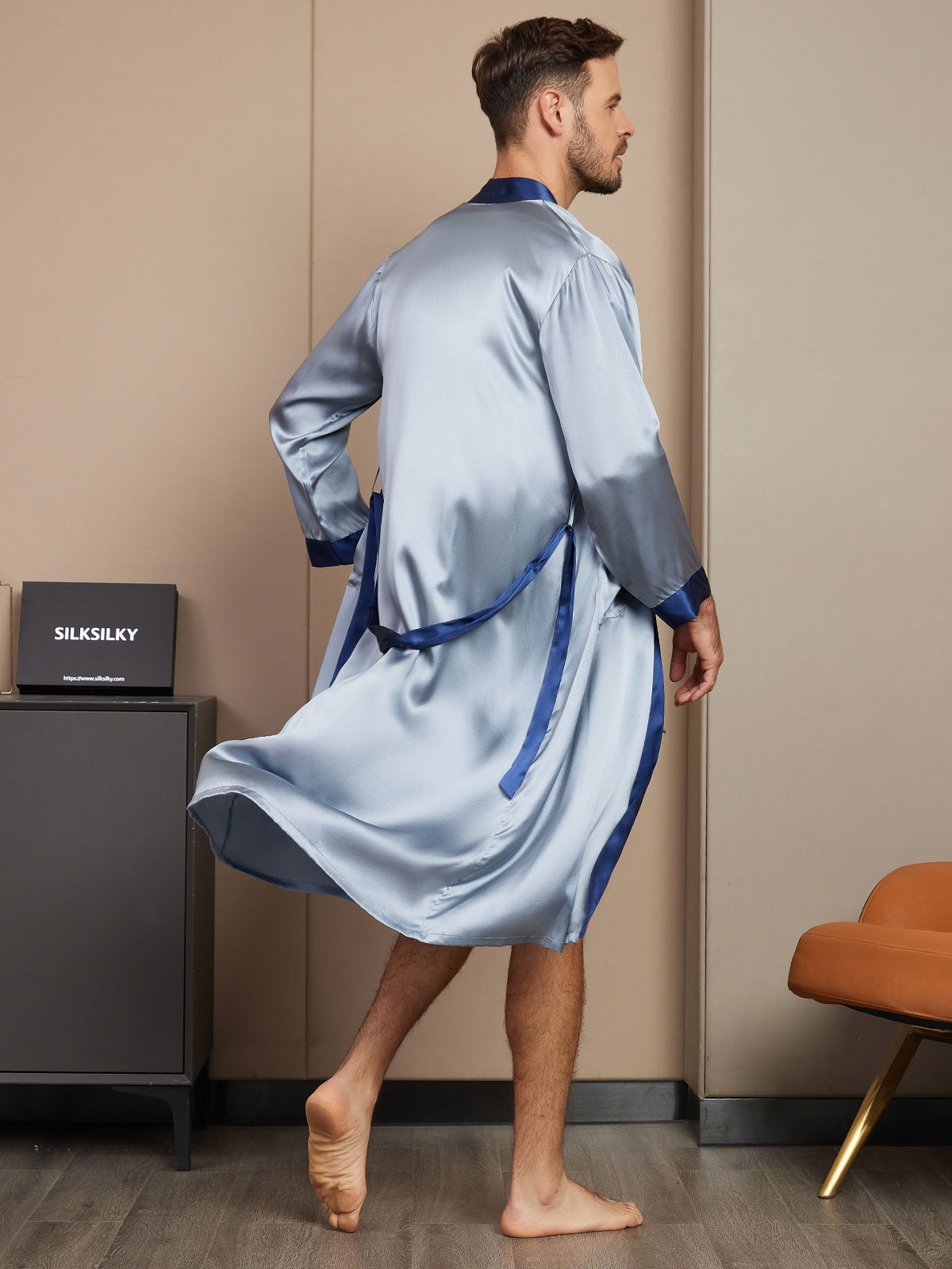 [Grayish Blue] SilkSilky-AU Pure Silk Long Sleeve Mens Robe 002