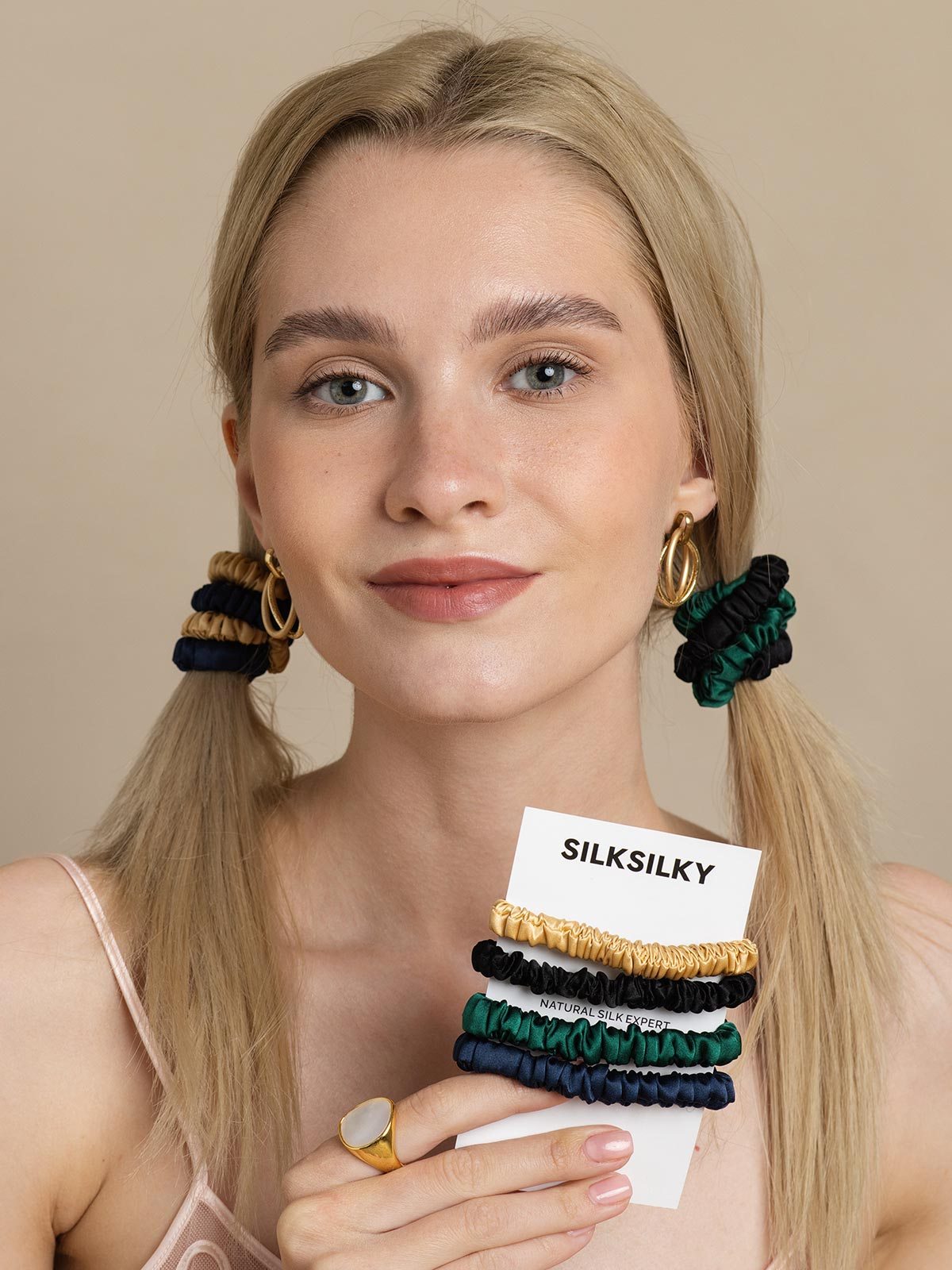 [Group1] SilkSilky-AU Pure Silk Scrunchie 002