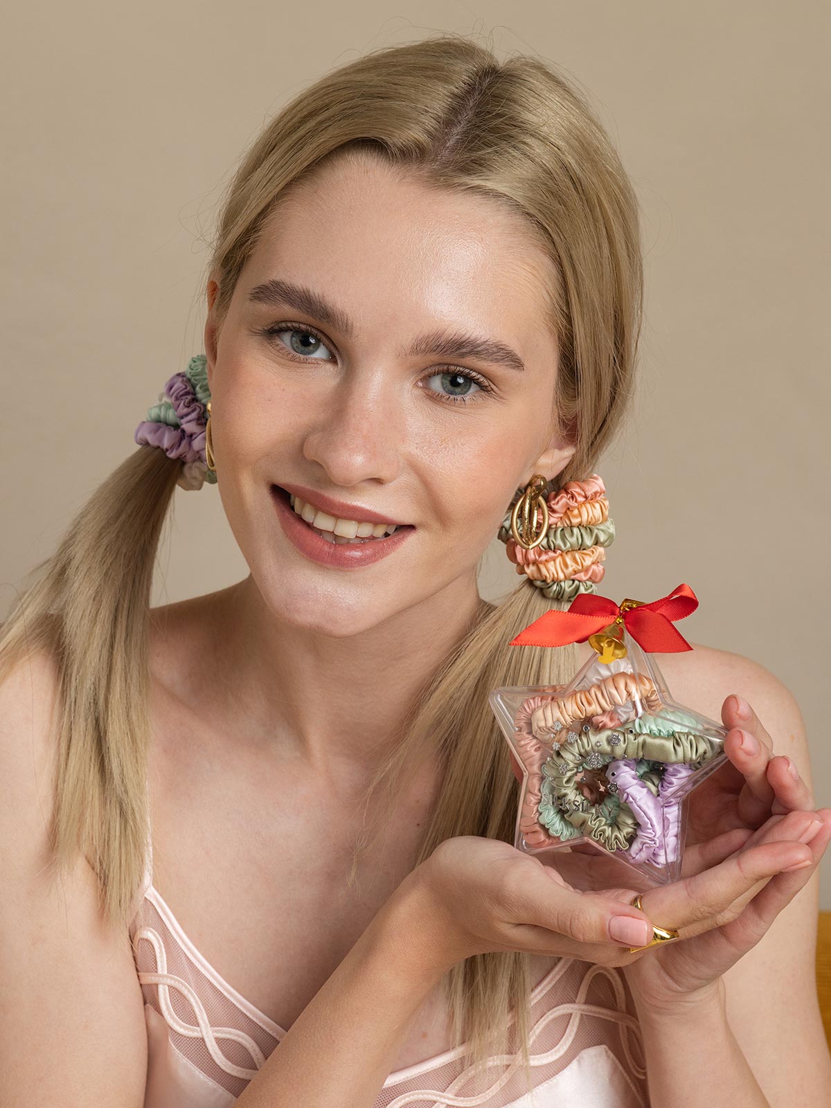 [Group3] SilkSilky-AU Pure Silk Scrunchie 001
