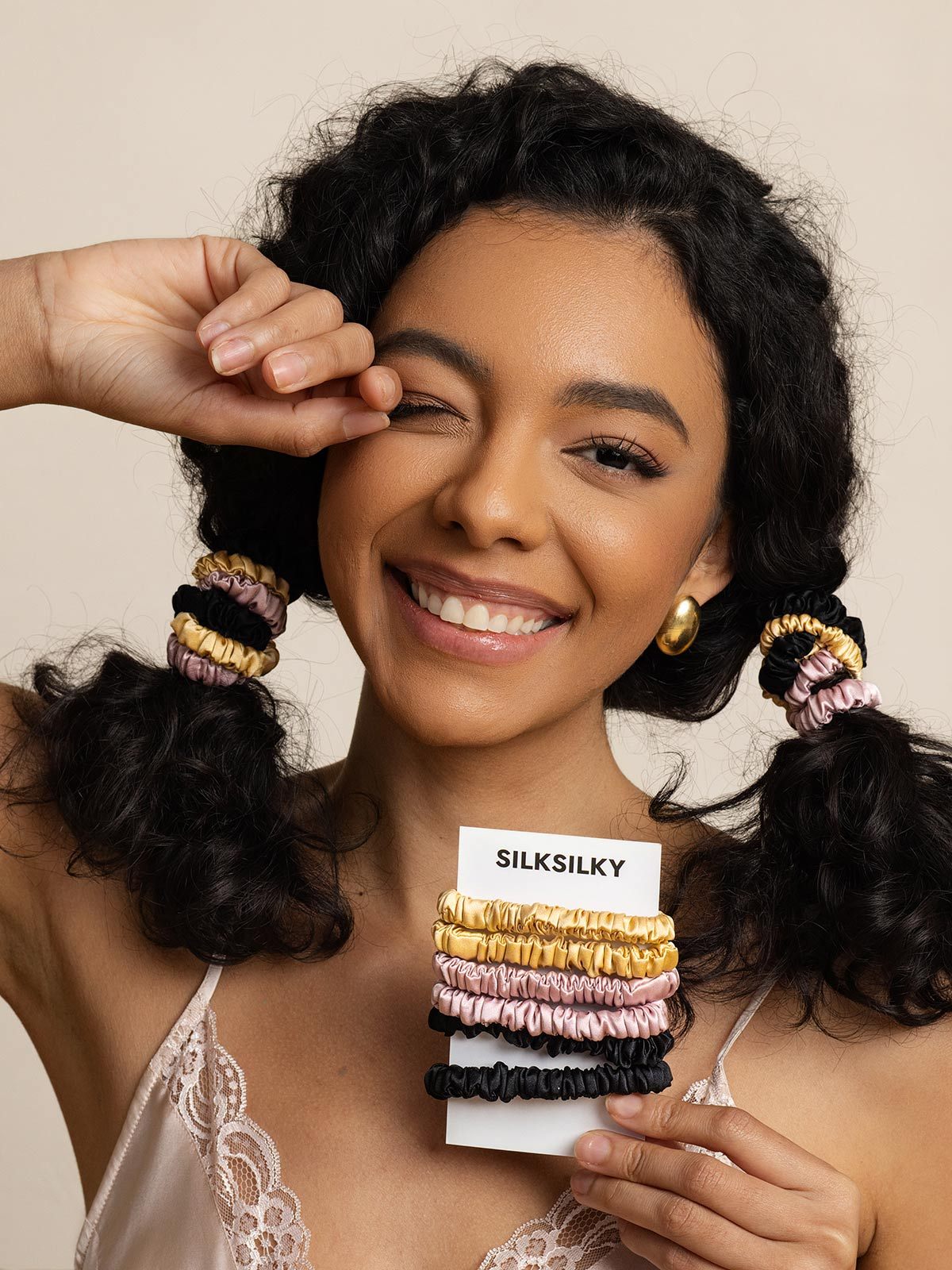 [Group] SilkSilky-AU Scrunchie 001